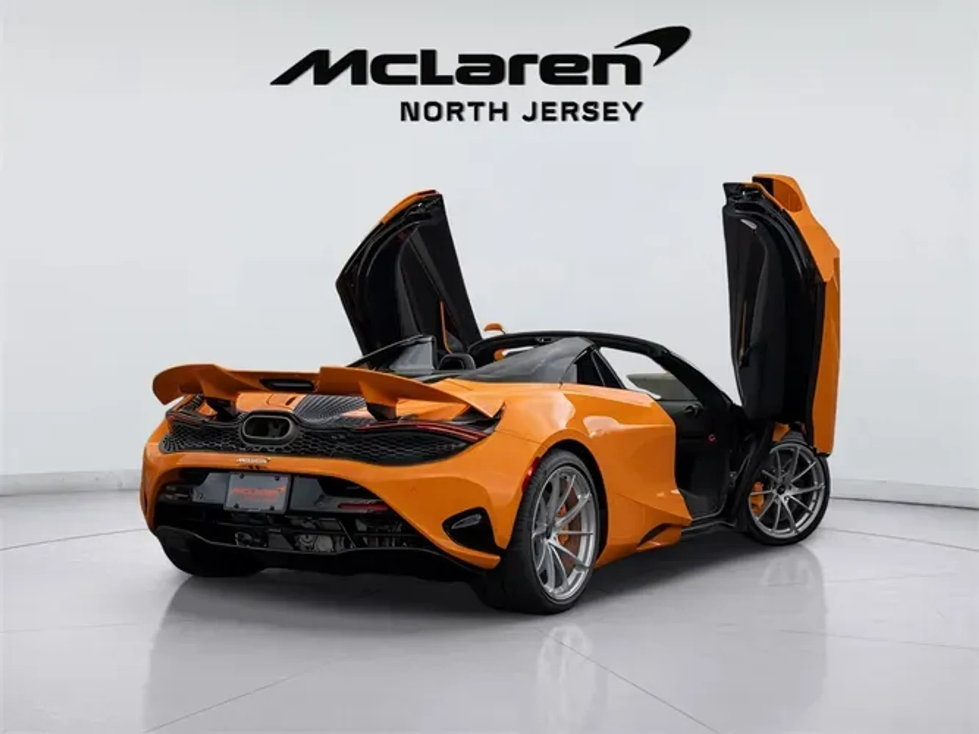 mph017_2294004259_e_Ug_Nzfa_J5_Walx_H6_D_med_5ab29a45ac