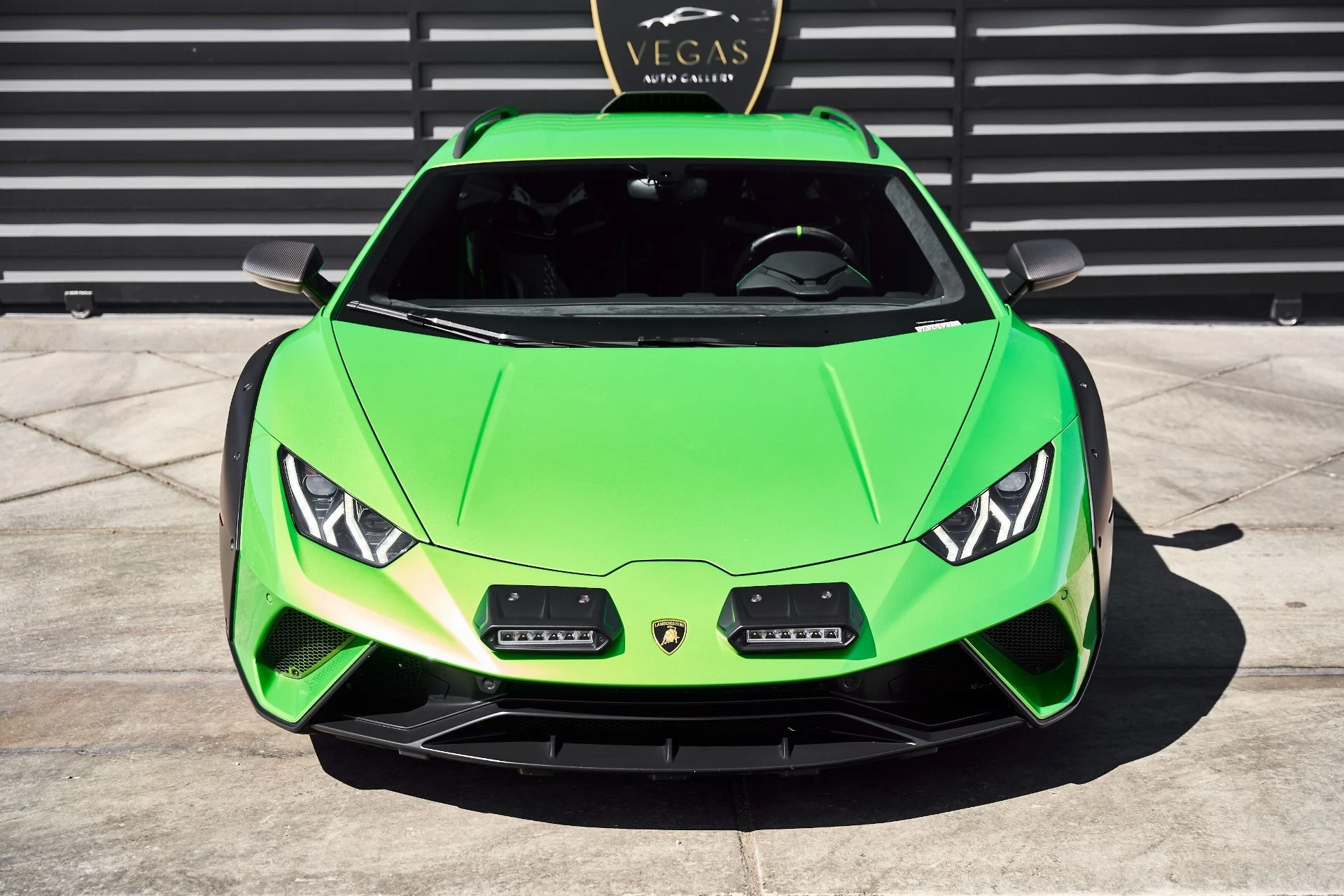 mph017_2300649073_Used_2024_Lamborghini_Huracan_Sterrato_Base_1774300068_9168411039
