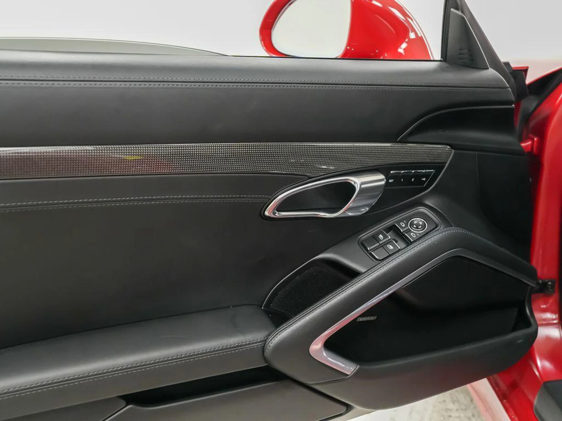 mph017_2301767792_U4qmt_ED_Ft_Yo_Pri_L_Hz_R1_M_Qfn_A_Dhk_137d6f1c34