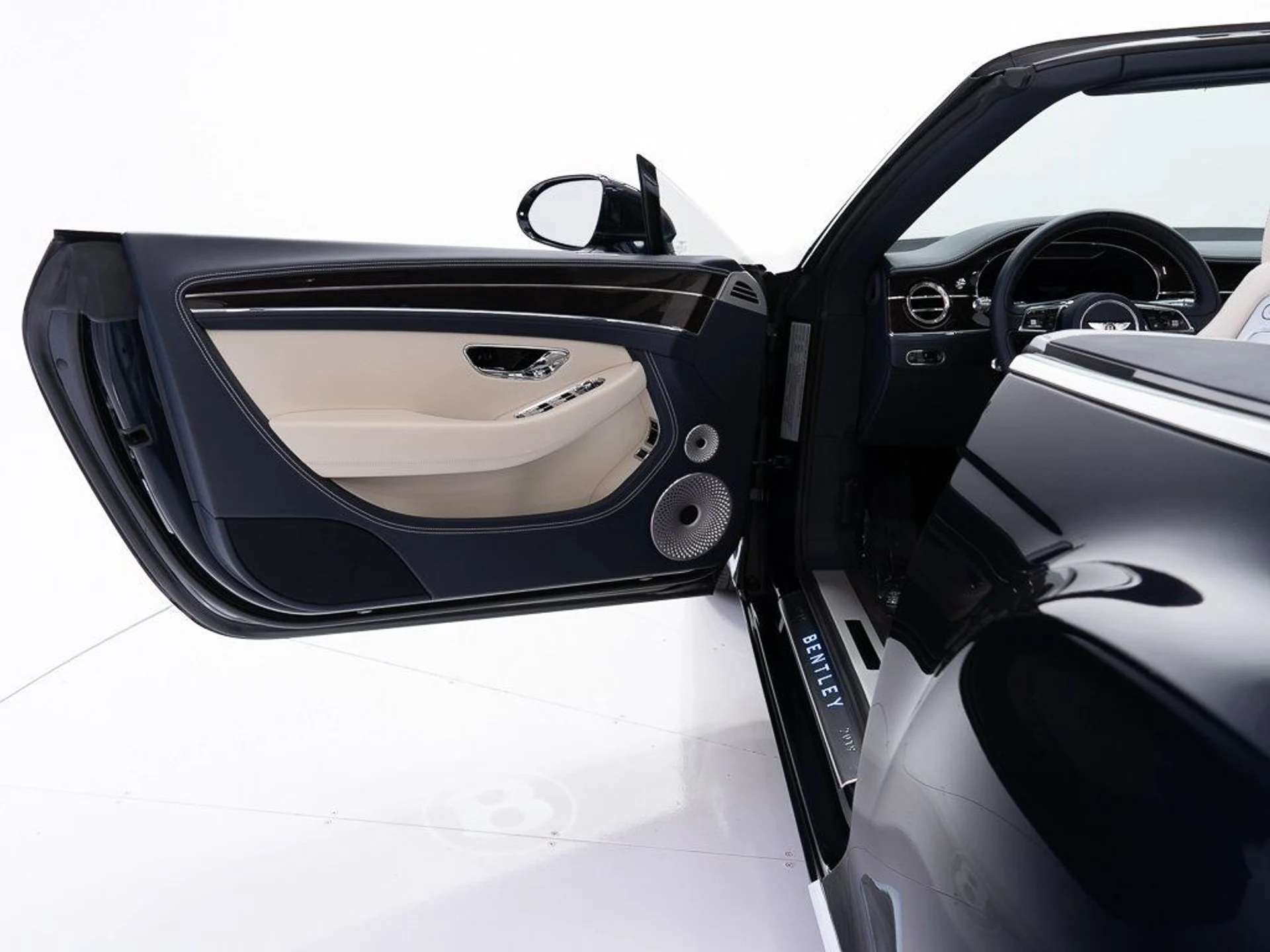 mph017_2303834307_fb62dbfcb9ecf48f6a3f604185f36b71_2873d69bc3