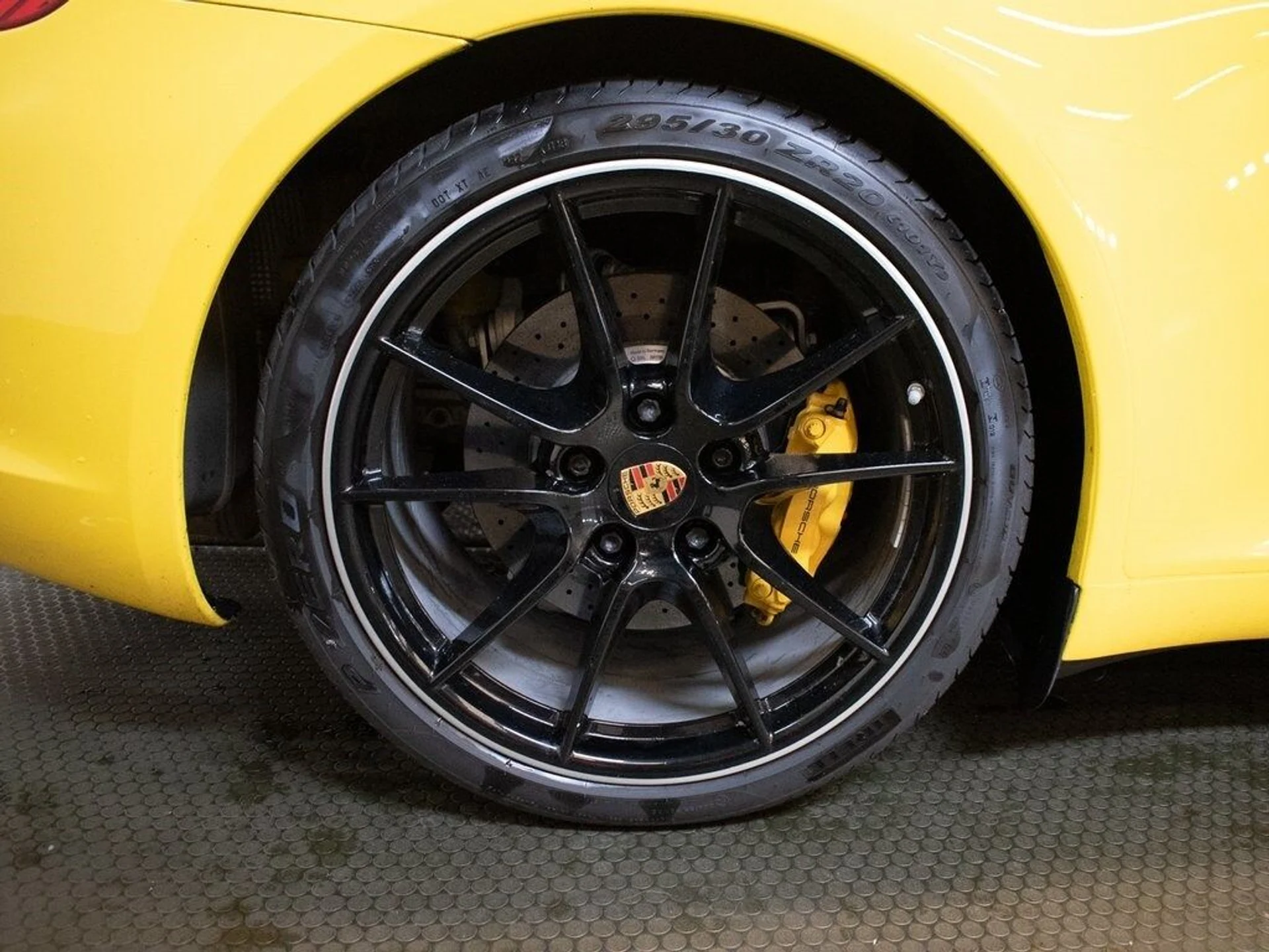 mph017_2309516134_f58bd576bff1e86d238a3e08af7c5185x_3d06ec5f80