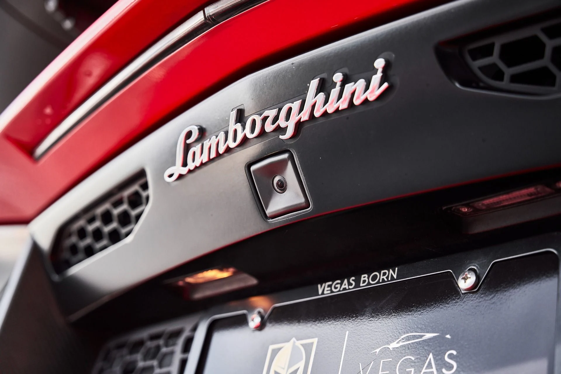 mph017_2311239847_Used_2016_Lamborghini_Aventador_LP_750_4_Super_Veloce_1778088365_420b6ee0b4