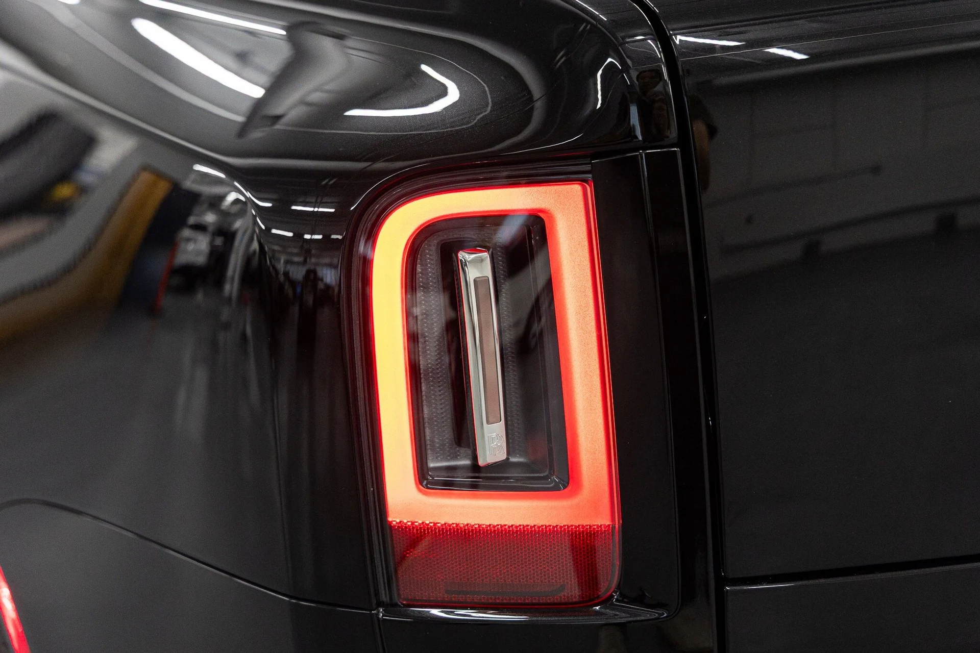 mph017_231802213_3dc59024589ae467a4e5c5ec2688c513x_77d12bf23f