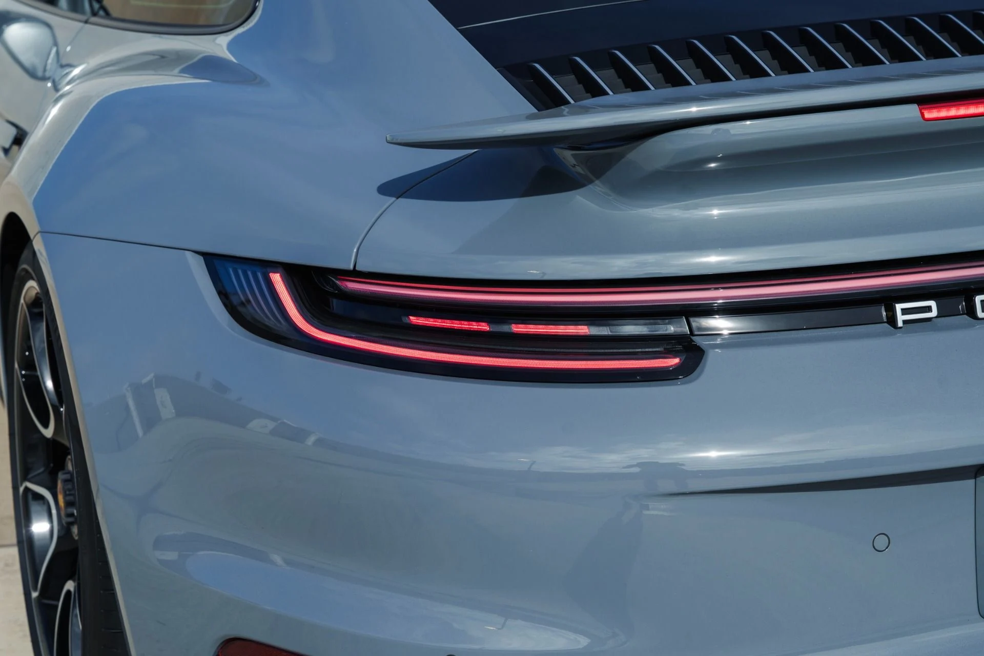 mph017_232061540_Used_2024_Porsche_911_Turbo_S_1786490224_36529d9559