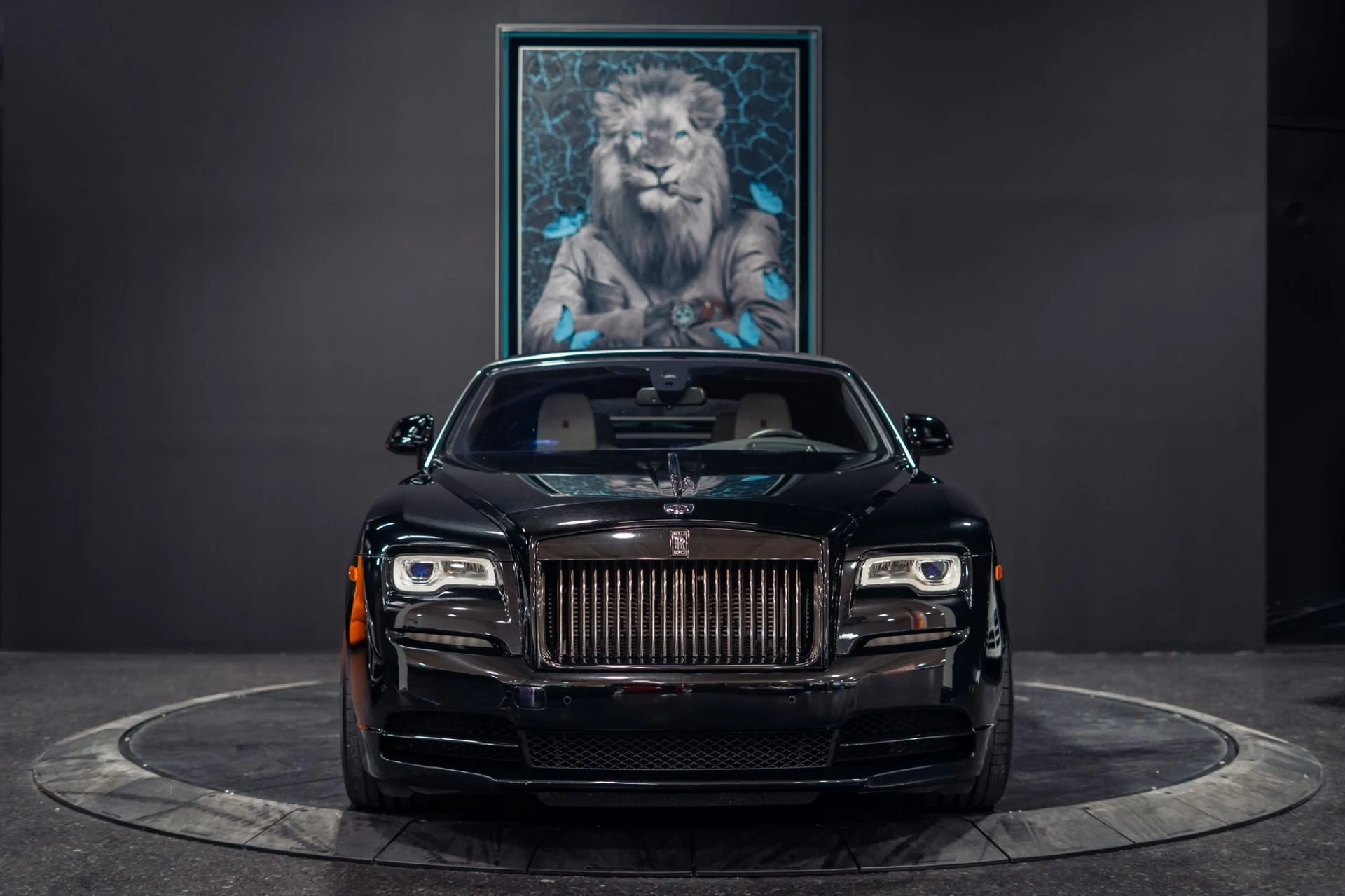 mph017_2324400511_Used_2018_Rolls_Royce_Dawn_Black_Badge_1785268296_d891ac06b4