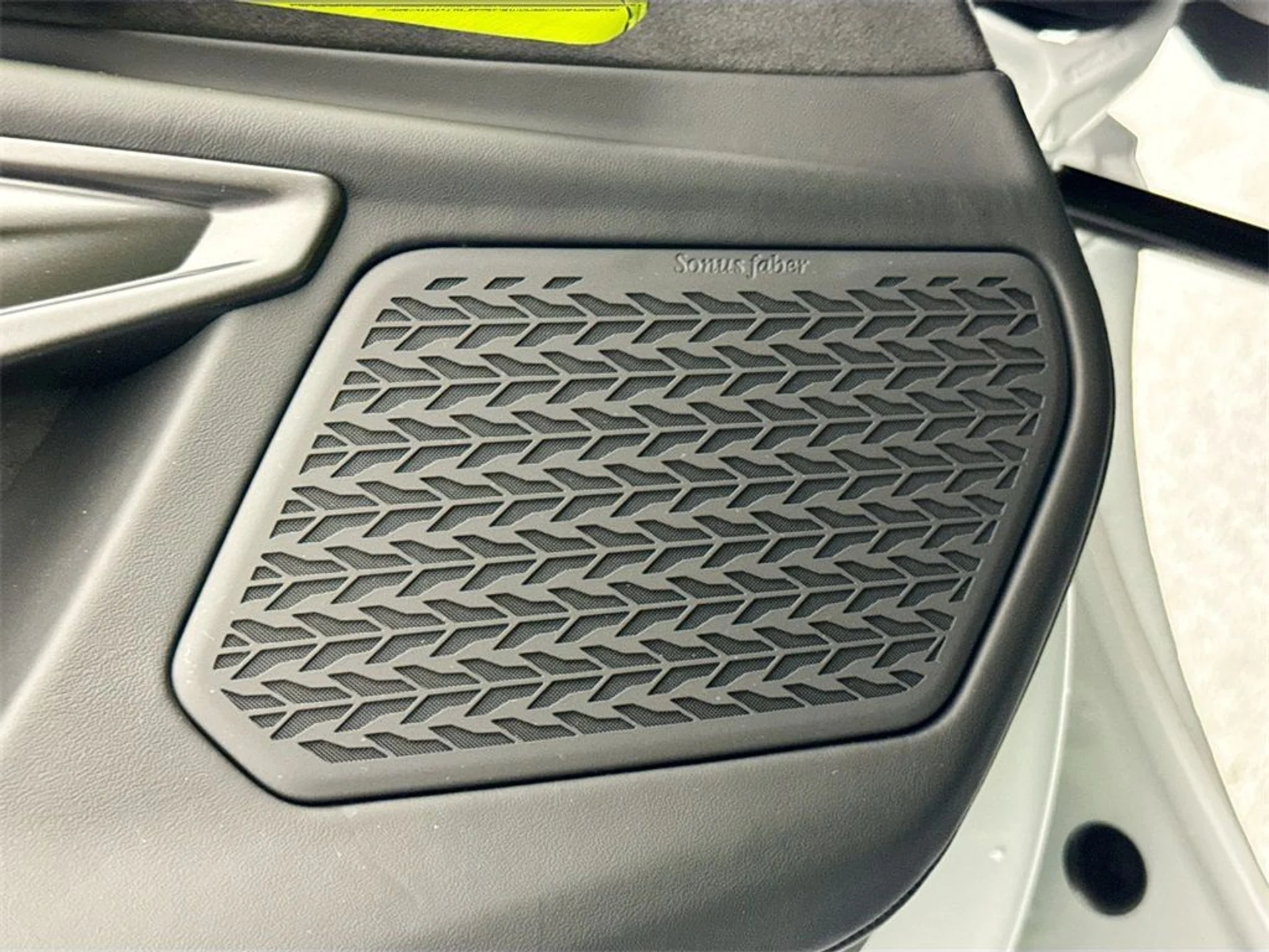 mph017_2326922996_7c00329c67c1b81632588fab7a7abe1e_bf0f3e539b