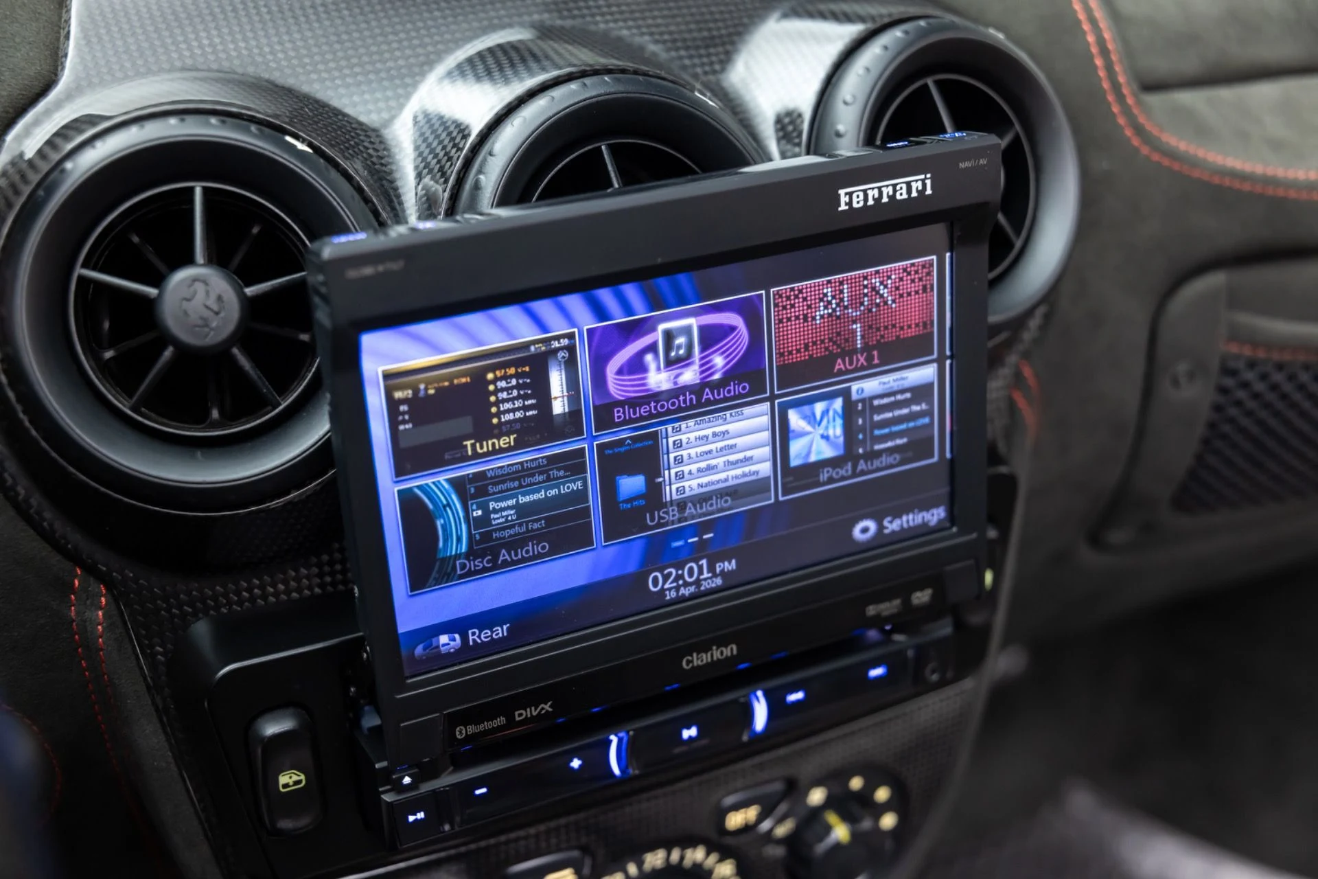 mph017_232761412_13488_p18_l_1fc43c88c1