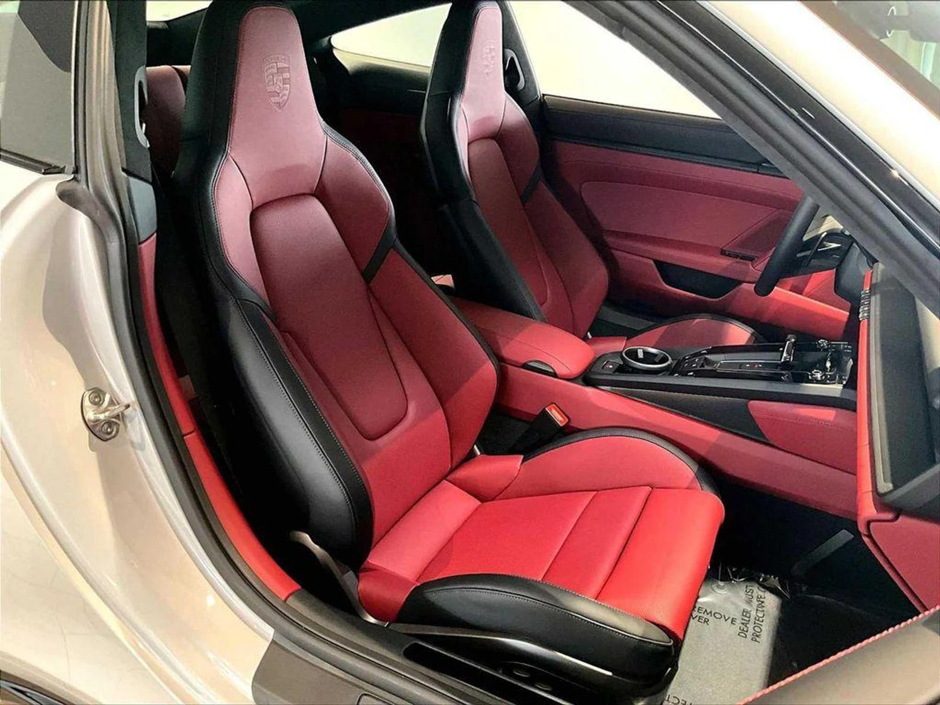 mph017_2327854946_Jur_I_Igbrrb67s9_D7zdwt_TRPCKJ_0_203e6dc04d