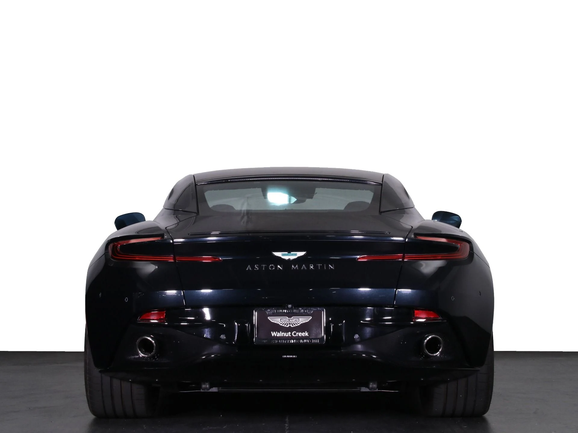 mph017_233385455_Used_2024_Aston_Martin_DB_12_1758483136_31b95f8d95