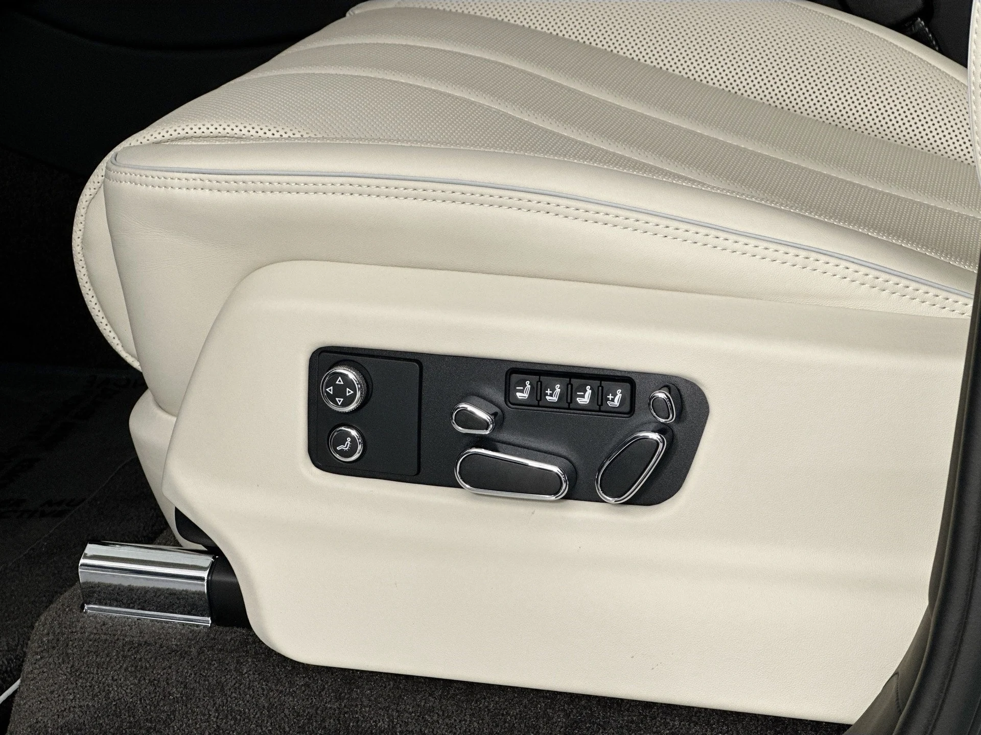 mph017_2334630621_18_de063851bf