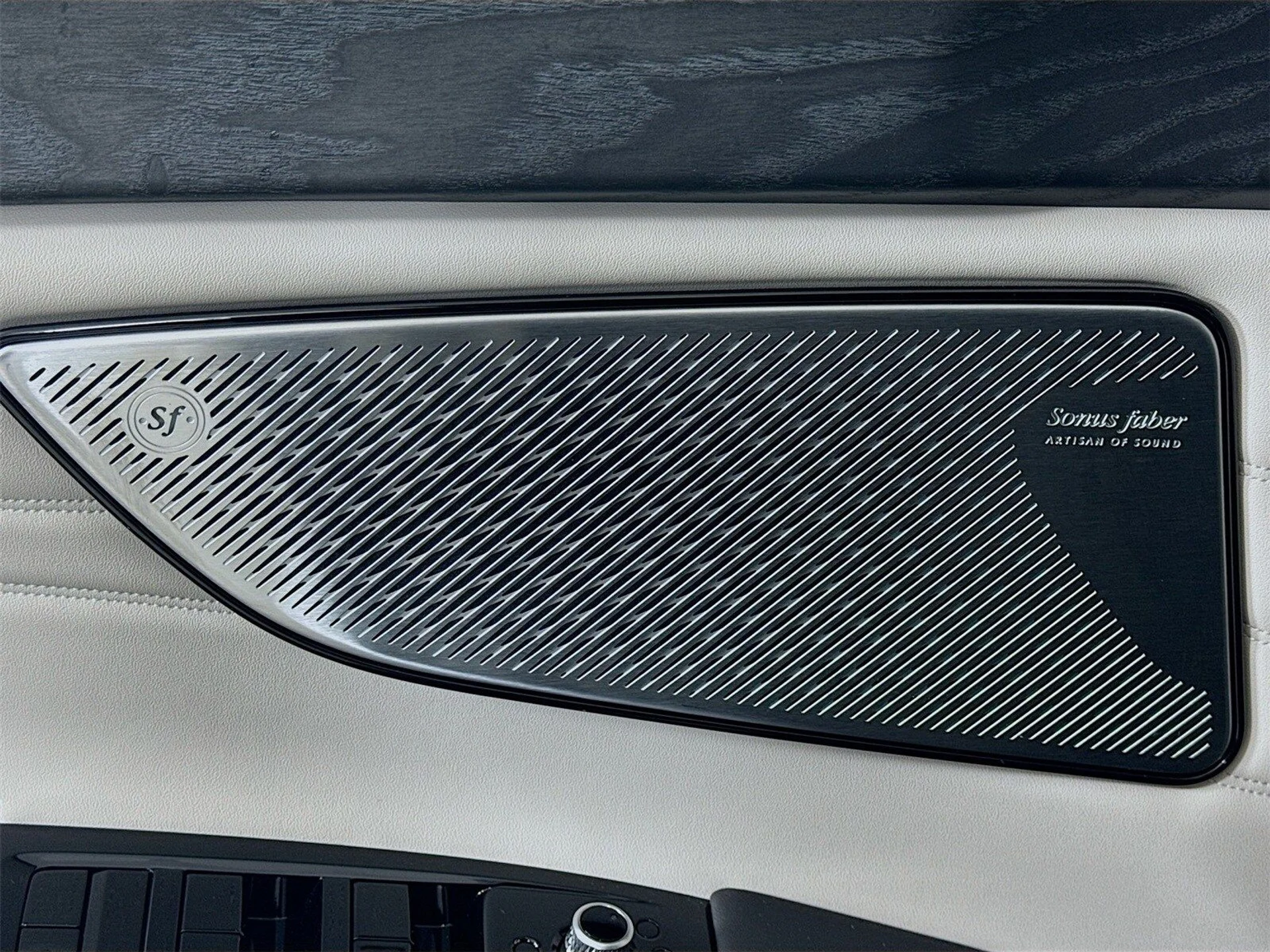 mph017_2340787854_94e3308d61c899888e26b7688f5fec95x_1bdddfb323