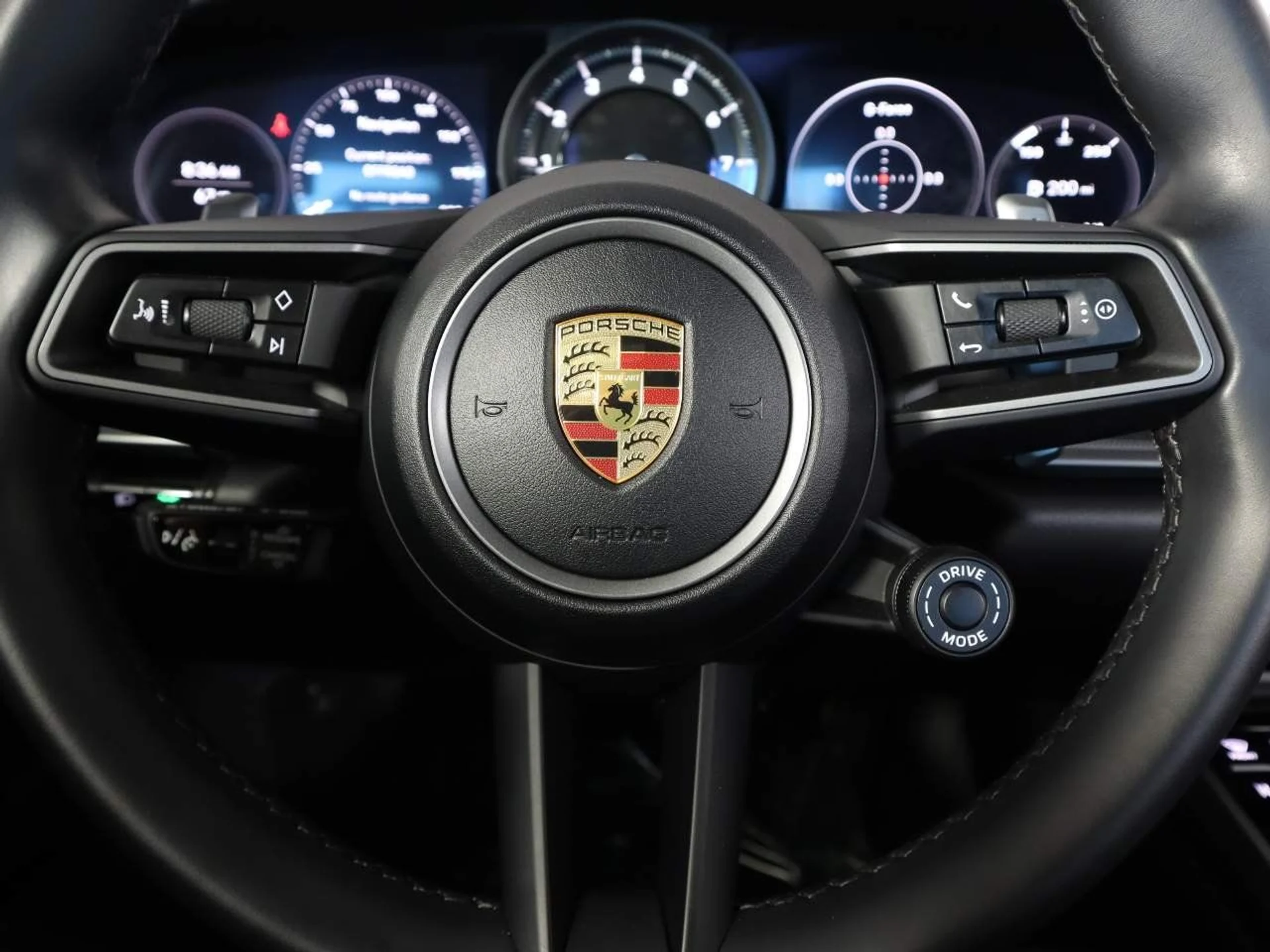 mph017_234145777_7d550233f507ed4f4d9f3108db2a92dd_3325c8bce5