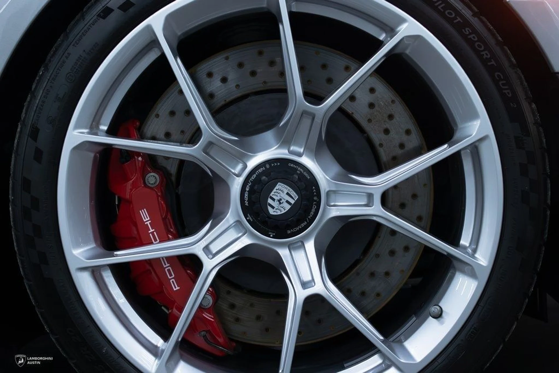 mph017_2343136927_6c4b77857adfd8f15cc17ec86757f90cx_dc971a3dbc