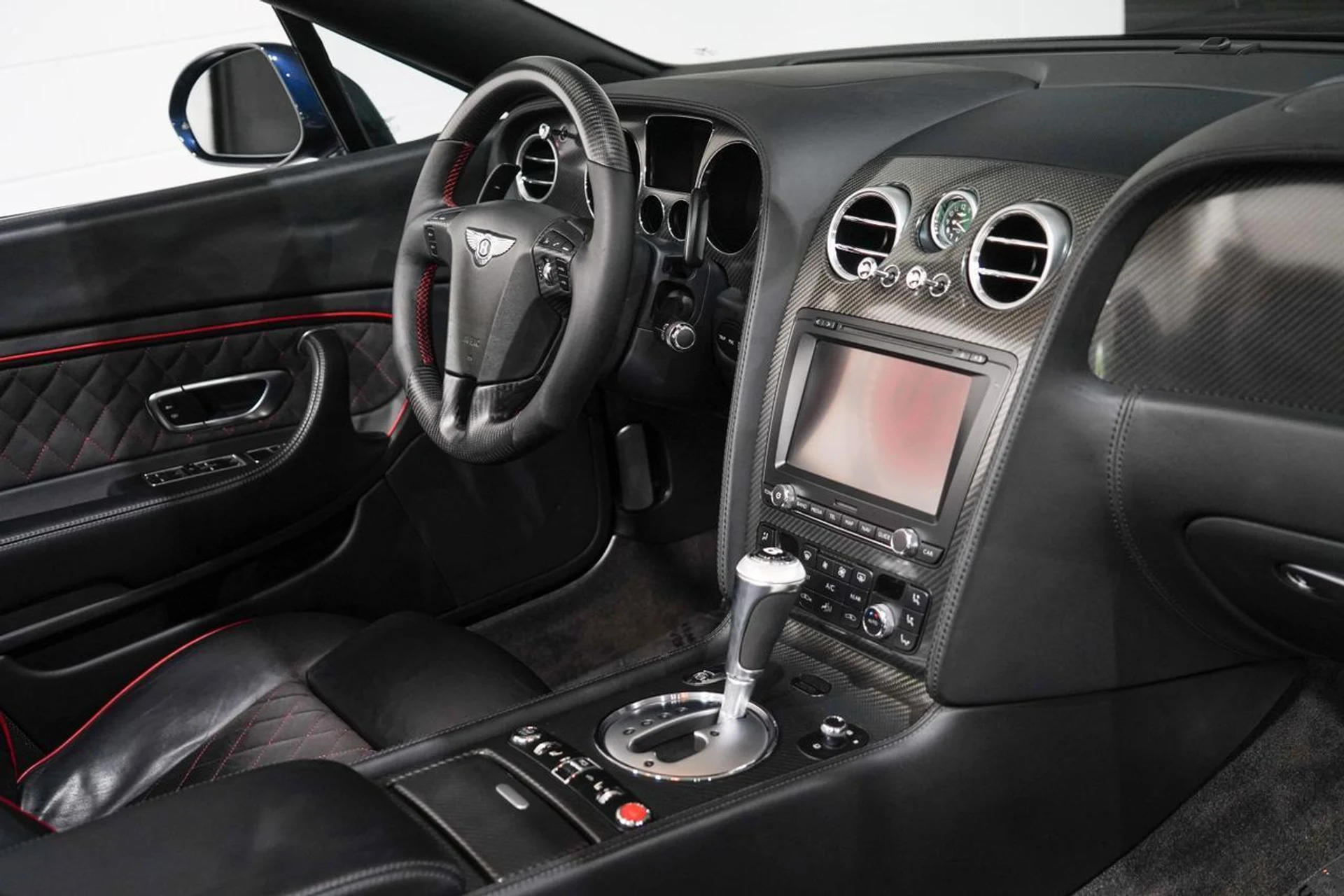 mph017_2345516892_9944a3c2b28ef3d1ff275e5a785c0885_20f182366f