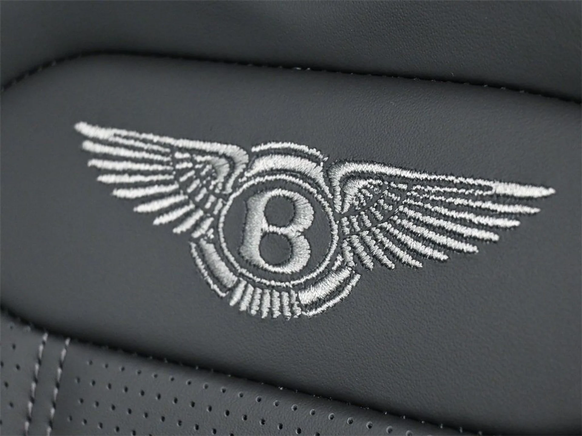 mph017_2347887823_2caa55517bb254b1dfc0d956e9a6d8bdx_e2541ccaa5