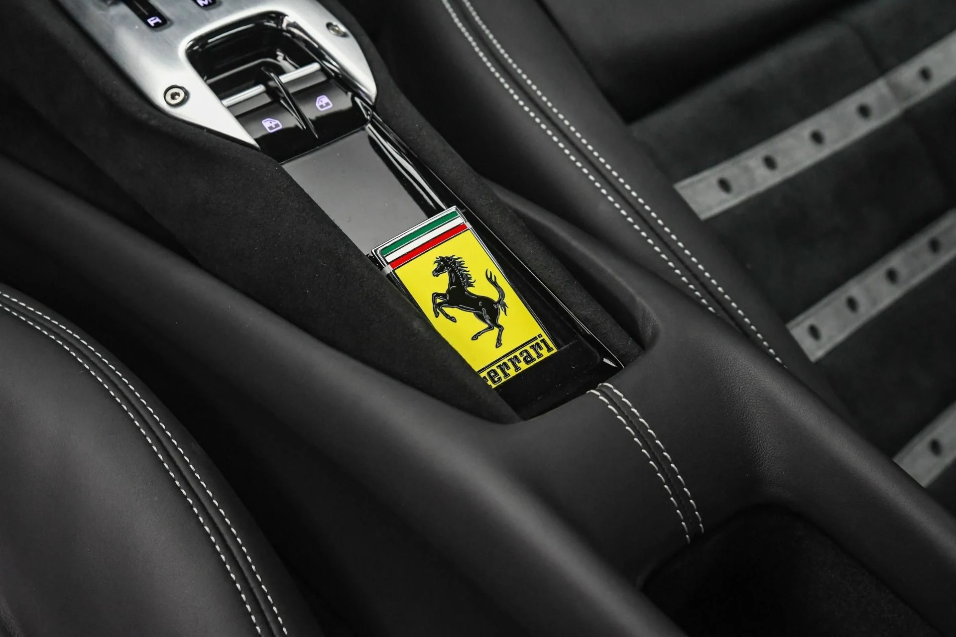 mph017_2351099536_Used_2023_Ferrari_296_GTB_Coupe_1745482079_1e6ce252f1
