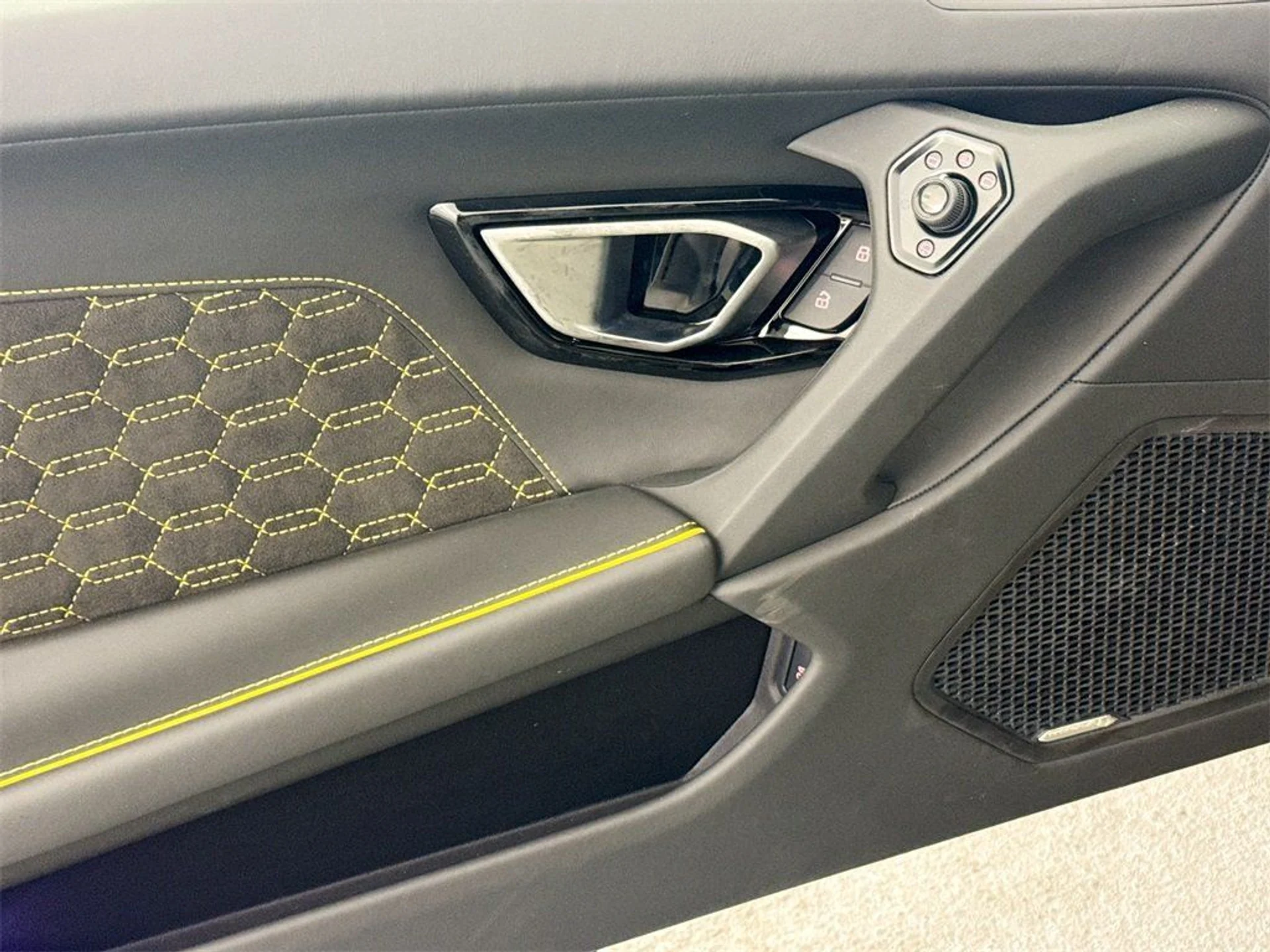 mph017_2351957310_fa23a33875d403dfef16bd763738d639_665c0d0632