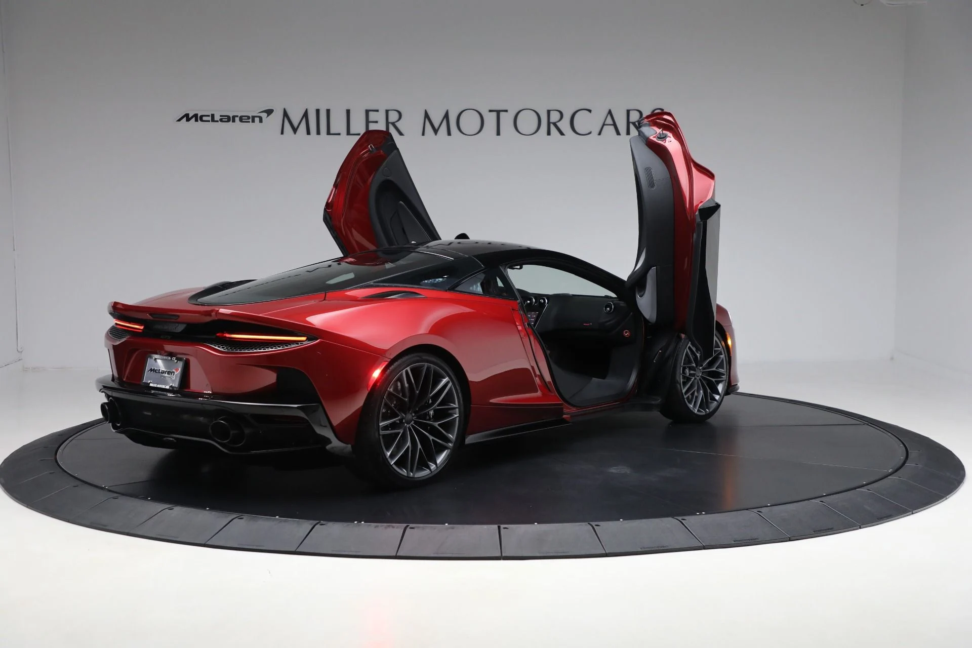 mph017_2357409737_New_2025_Mc_Laren_GTS_Tech_Lux_fef993ca89