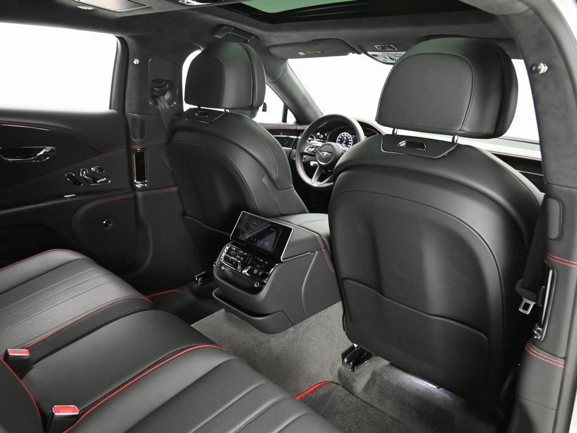 mph017_2363905795_d8c24eab51e4451a1a9937c481813b55_6c875d93fa