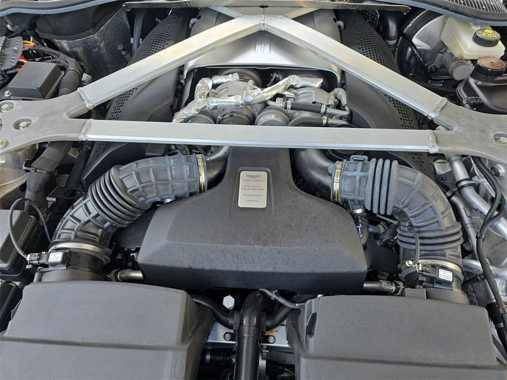 mph017_2364844951_18_5cc3806e53