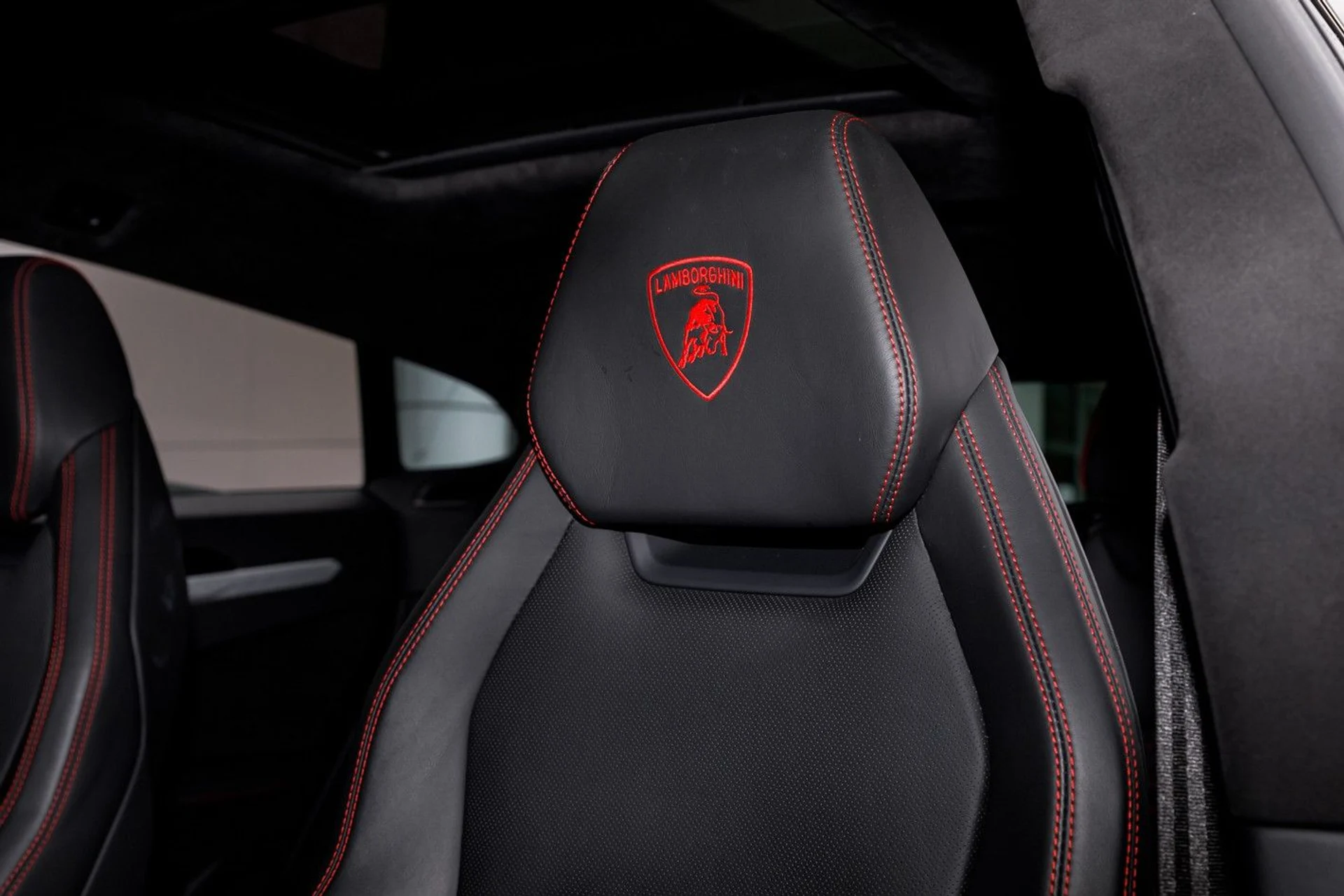 mph017_2373171458_624_p18_l_30a9508705