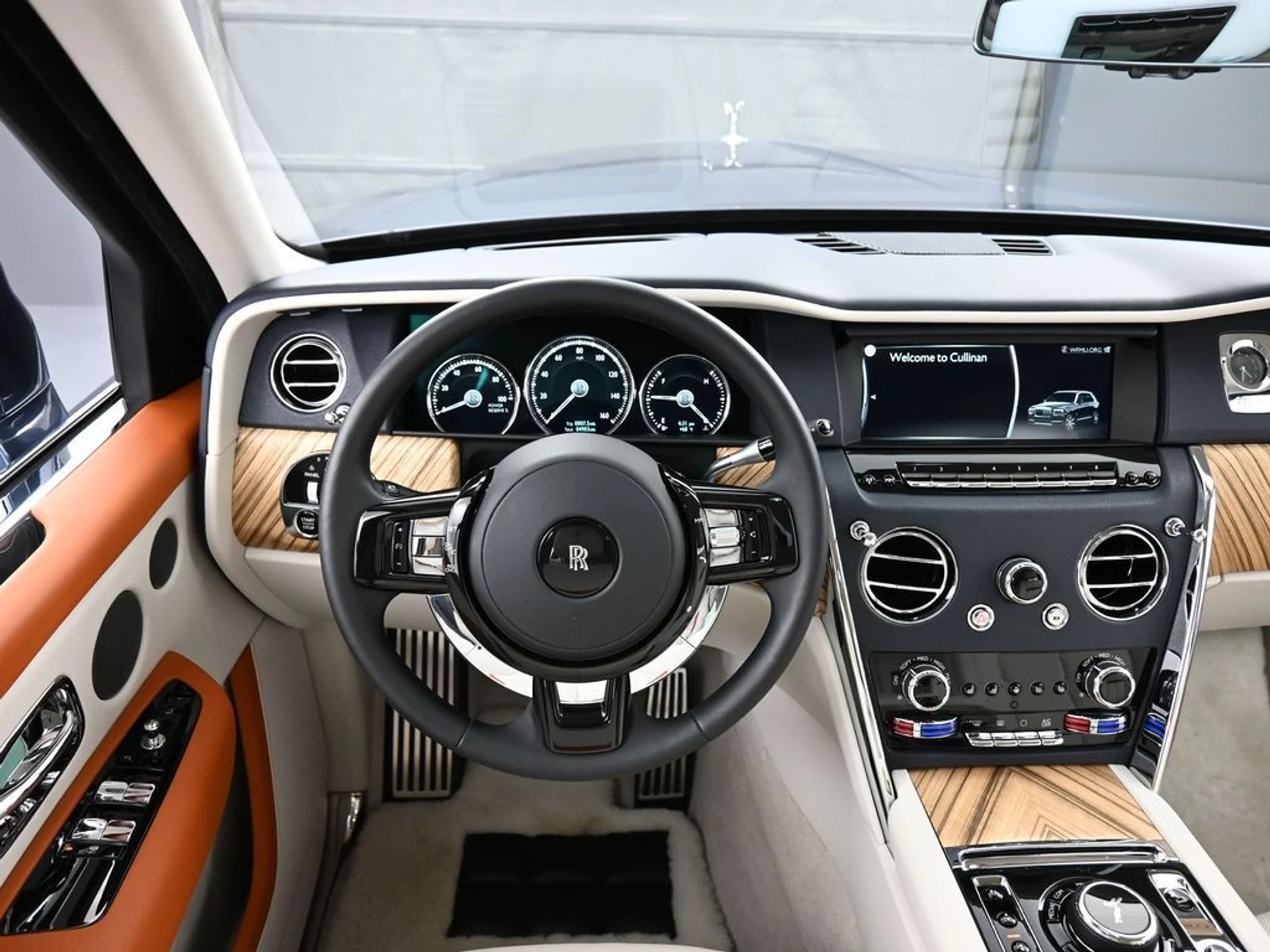 mph017_2373779868_659707e9_0d43_47e2_a2dc_2c8e5dd4681d_05bd701bc2