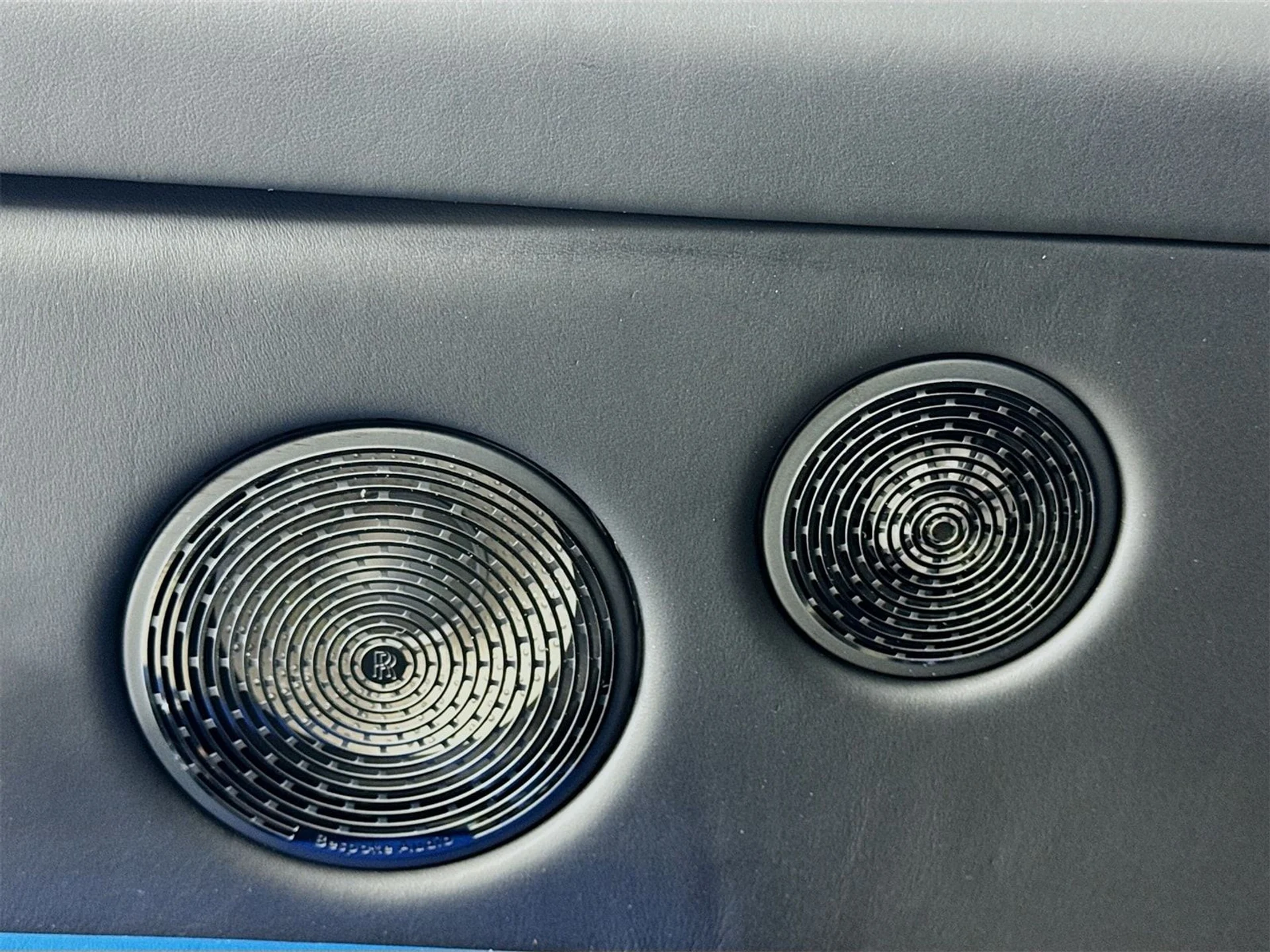 mph017_2388838091_0a425cf70507834963c5ac26615d2a14x_c05cec2c0e