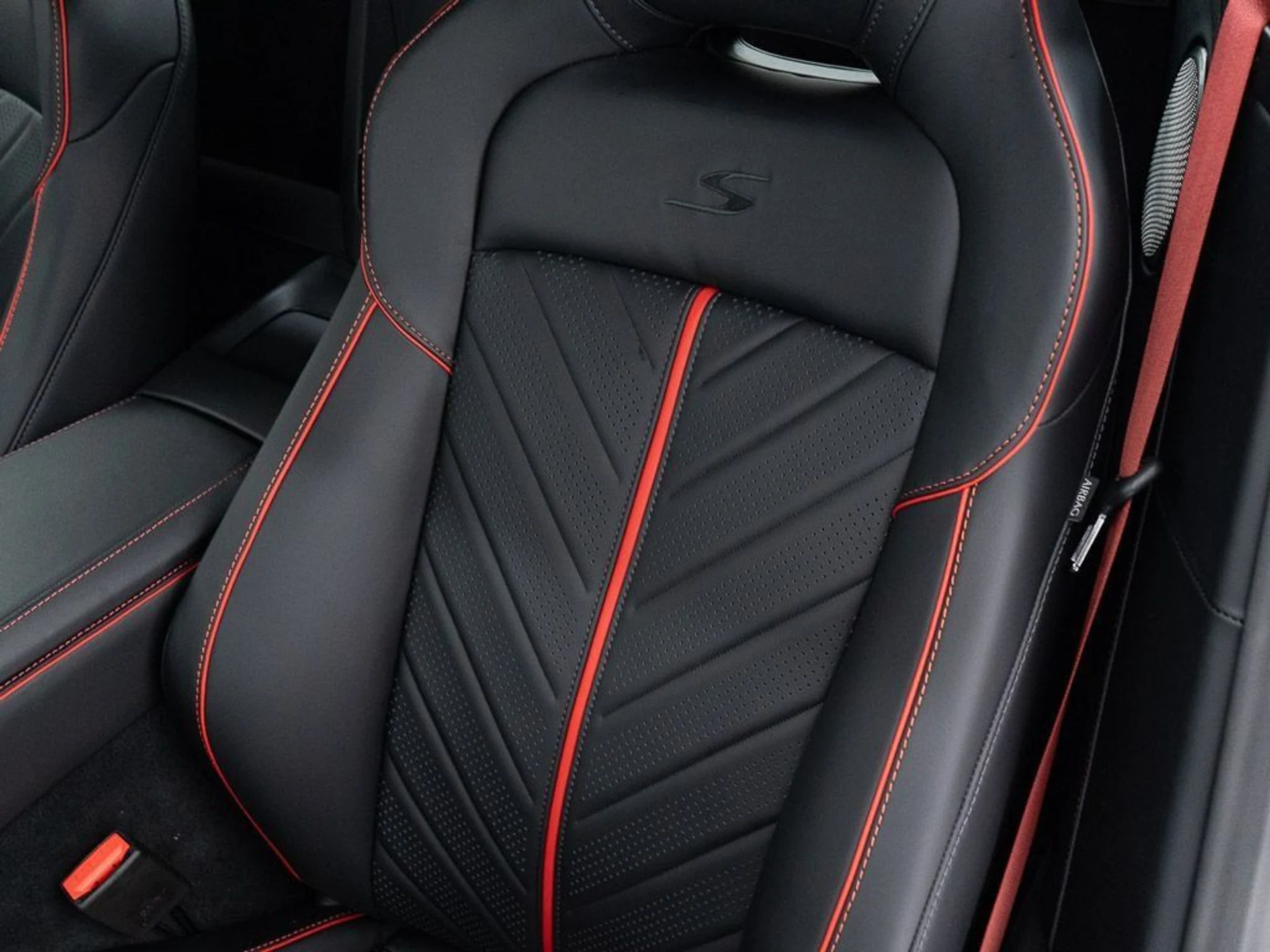 mph017_239473860_10d5befb0ebb476a2d9ed3f2a63506e3_7f945c9511