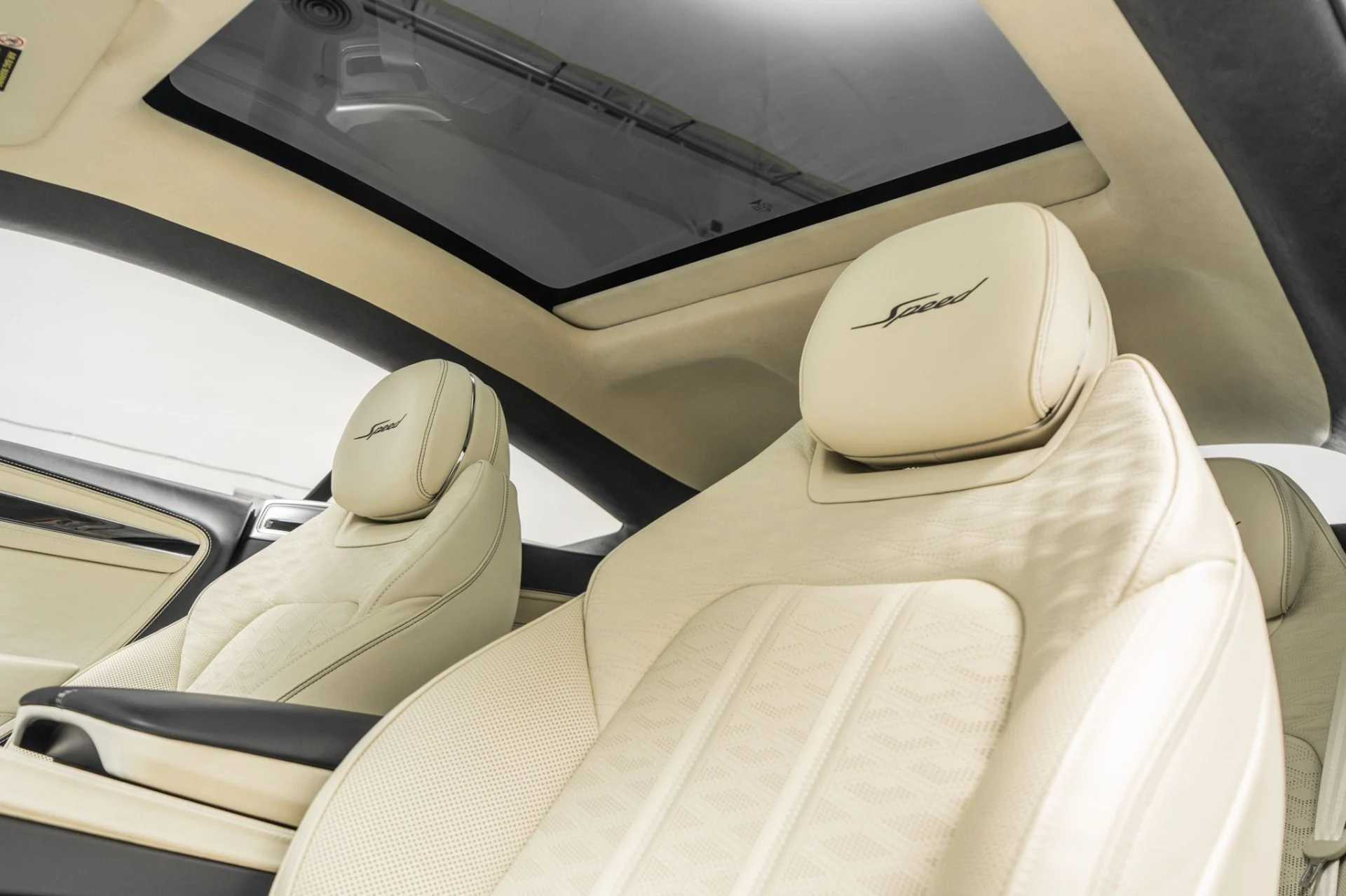 mph017_2395888116_Used_2025_Bentley_Continental_GT_Speed_Touring_Specification_Front_Seat_Comfort_Specification_1782936260_32a0a19108