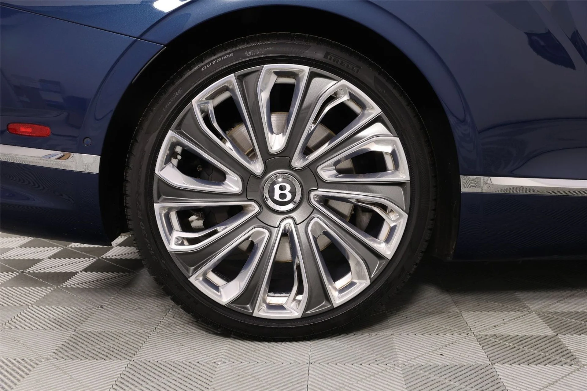 mph017_2405387925_59cd485657ea2e7b6247dd7e608bf570_f7703751a4