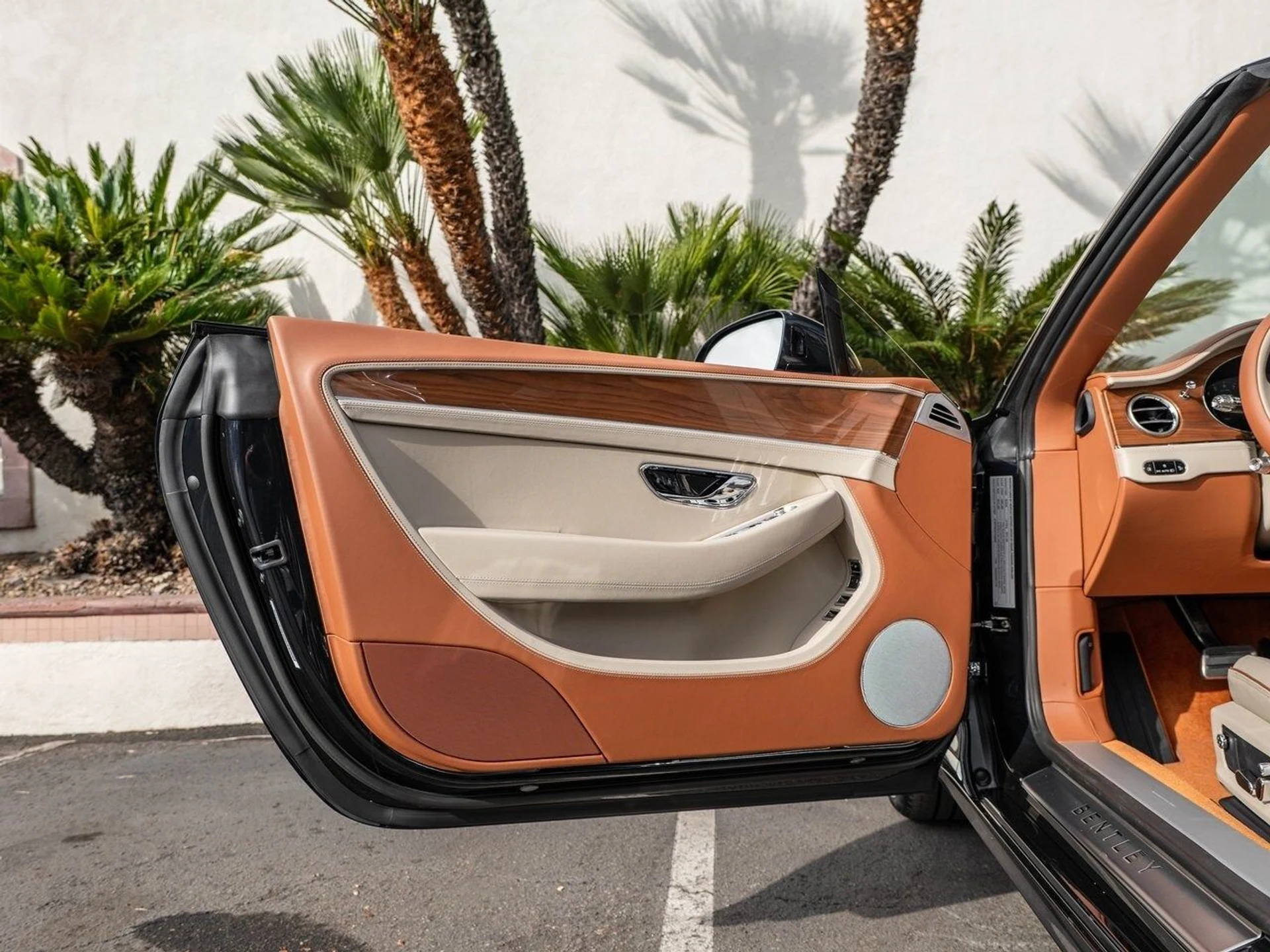 mph017_2405498812_0702a02fceeffc48f5b327eb941975c0x_74a7398ed1