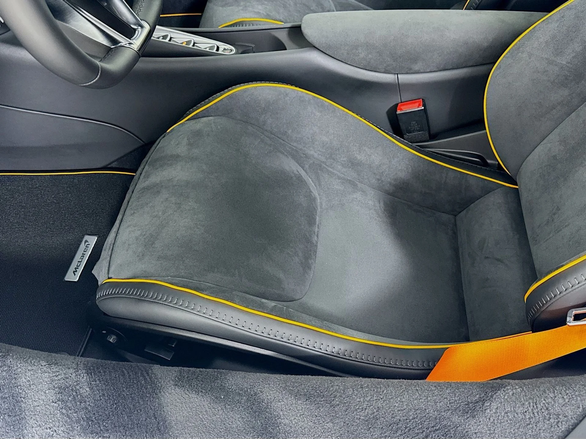 mph017_2409745350_c8592d9ee58d530f646fb07a358e240cx_bd2d73f9b5