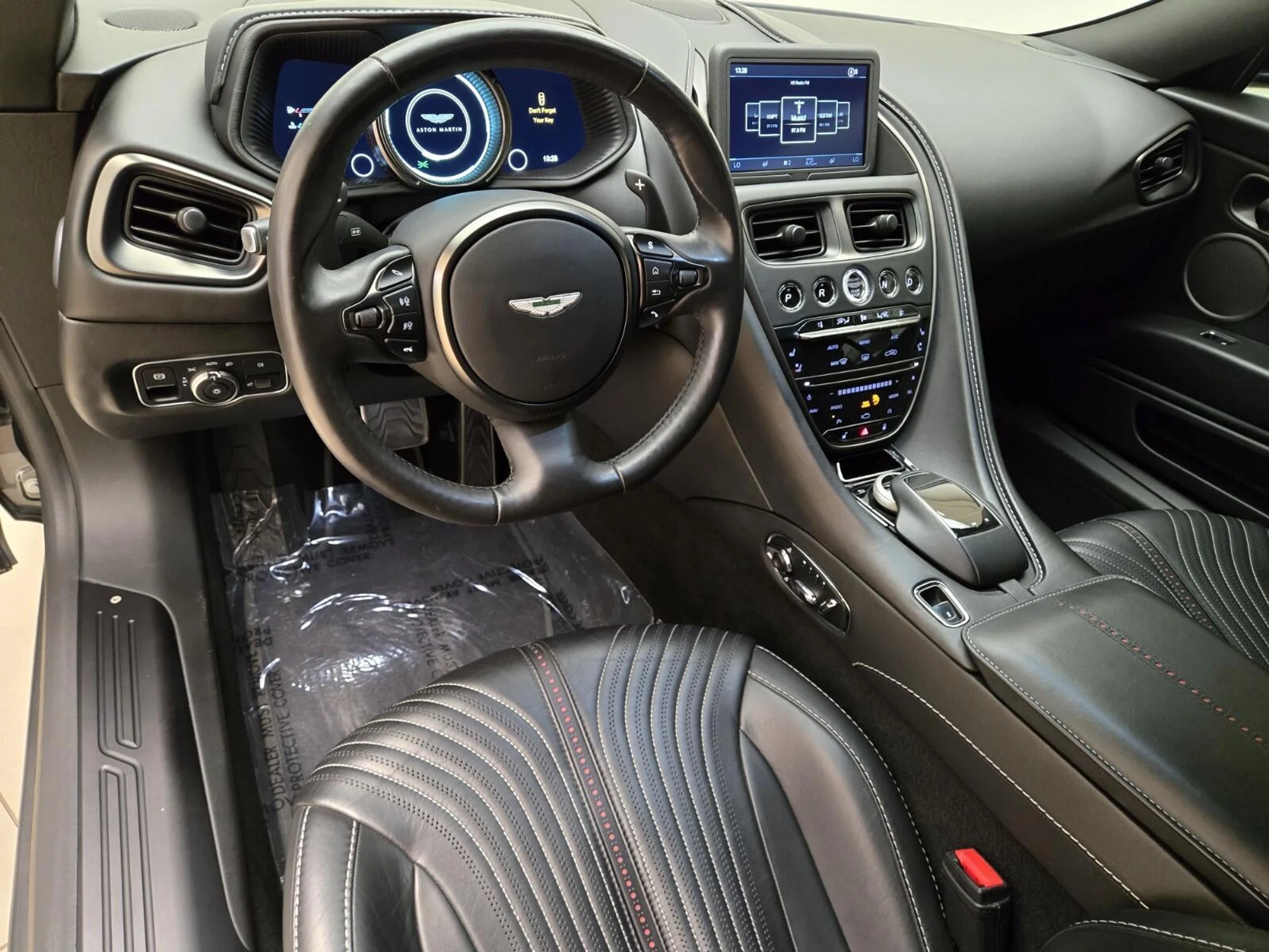 mph017_2415179703_Used_2020_Aston_Martin_DB_11_1727783492_9b40c15d24