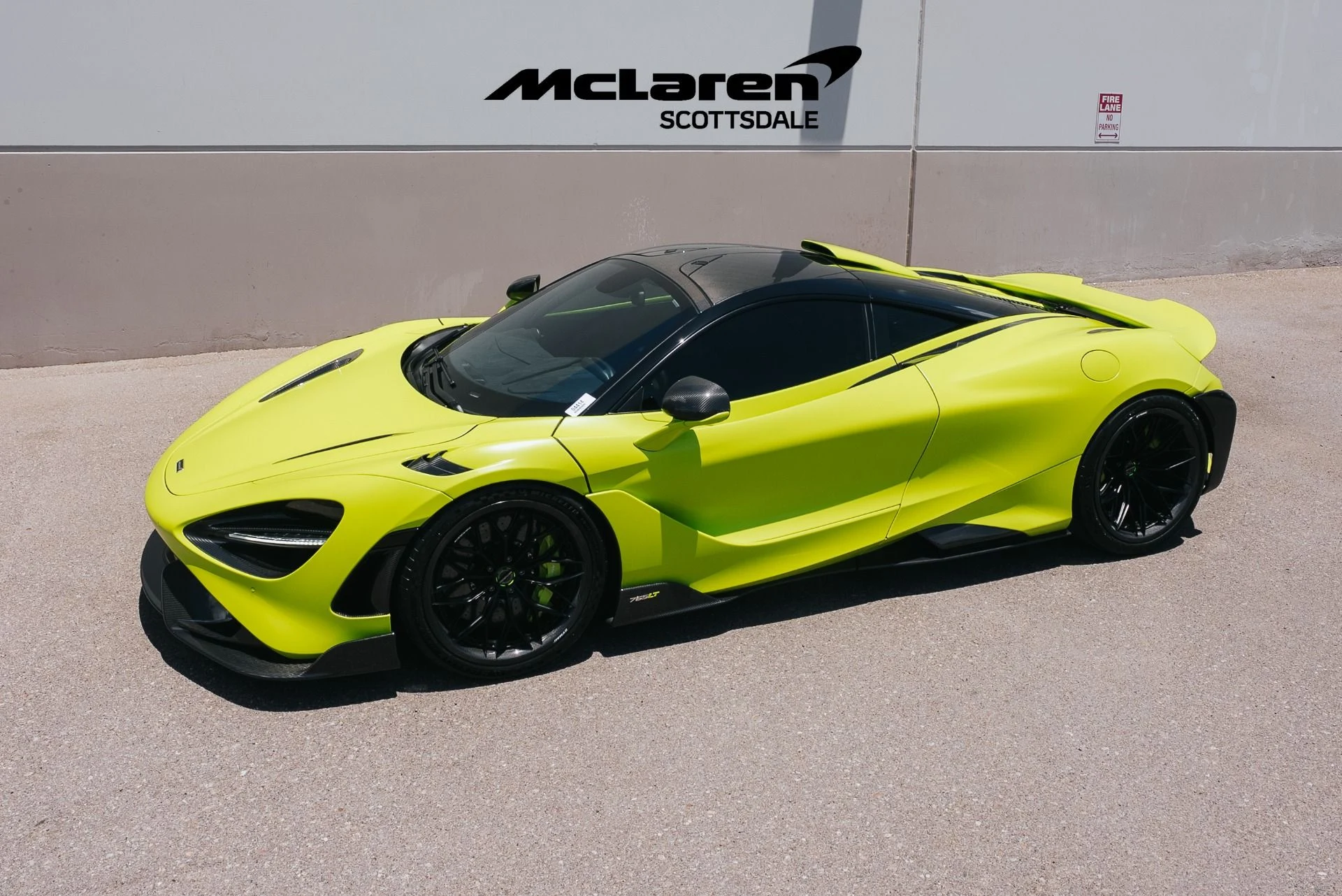 mph017_2419969746_Used_2021_MCLAREN_765_LT_1749273807_1fb7b7a395