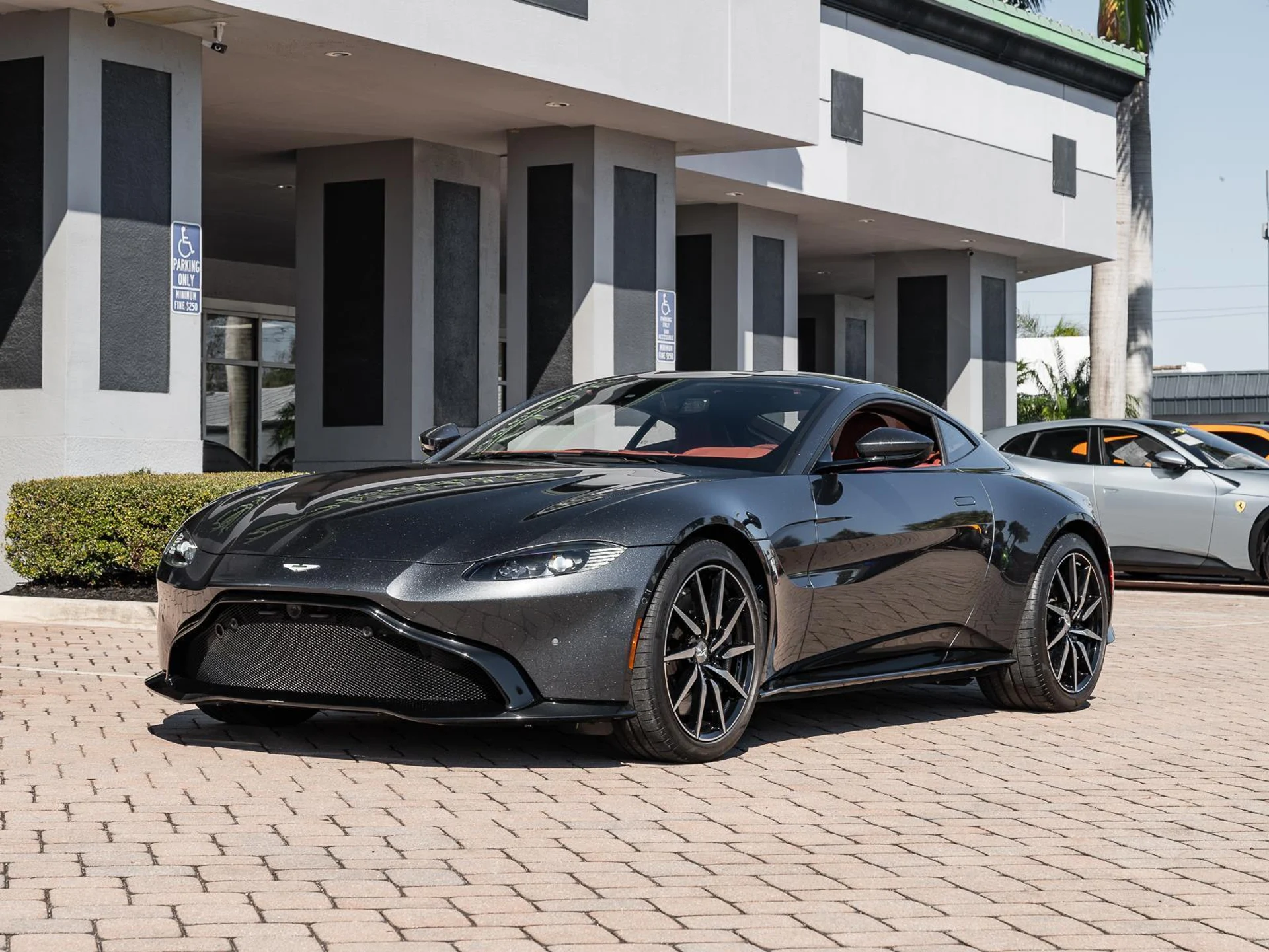 mph017_2423492328_Used_2021_Aston_Martin_Vantage_Coupe_Automatic_1771064399_8c95091d2e