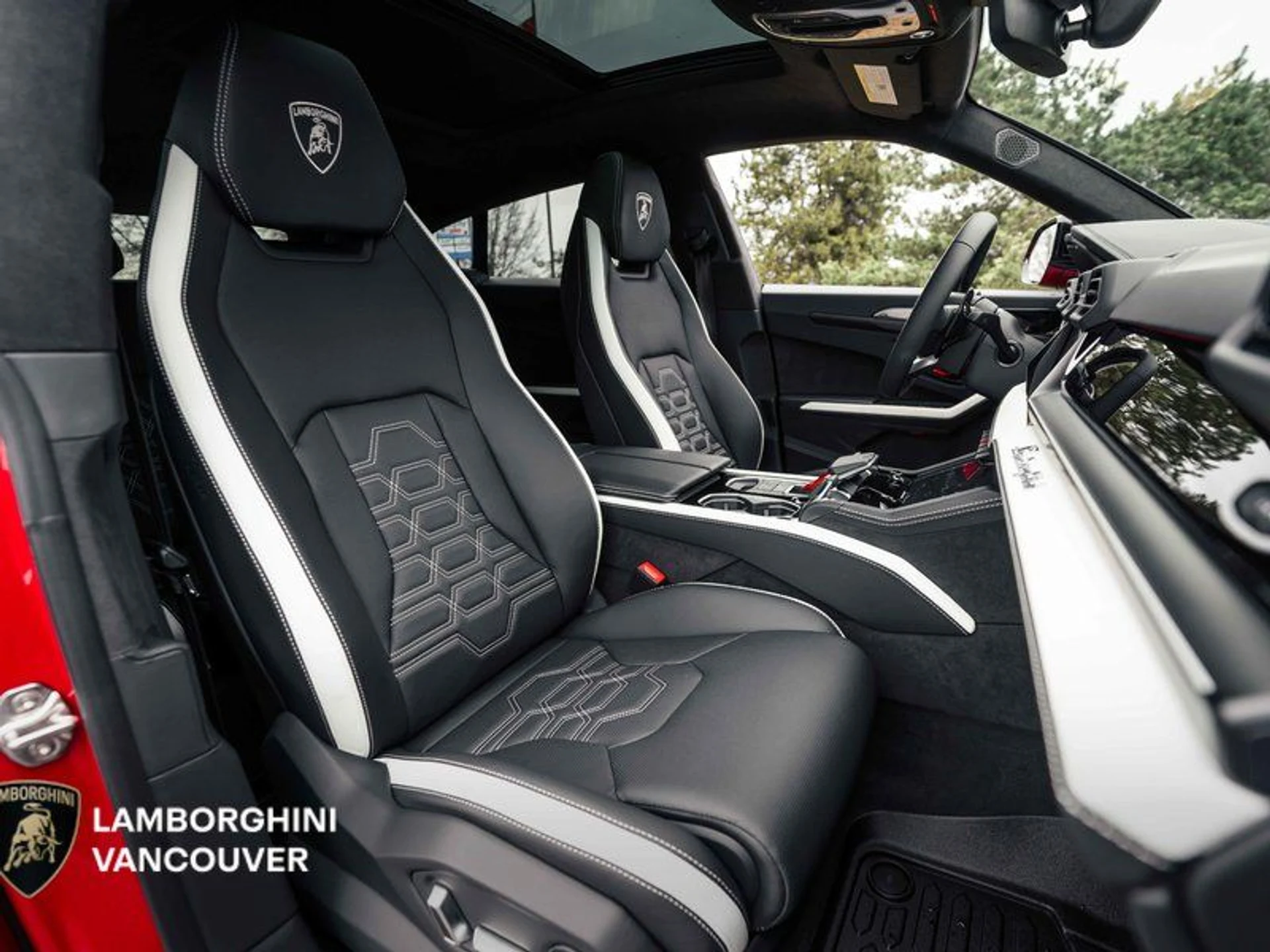 mph017_2424969209_38887416_07266_2026_lamborghini_urus_018_7c0ec87d29
