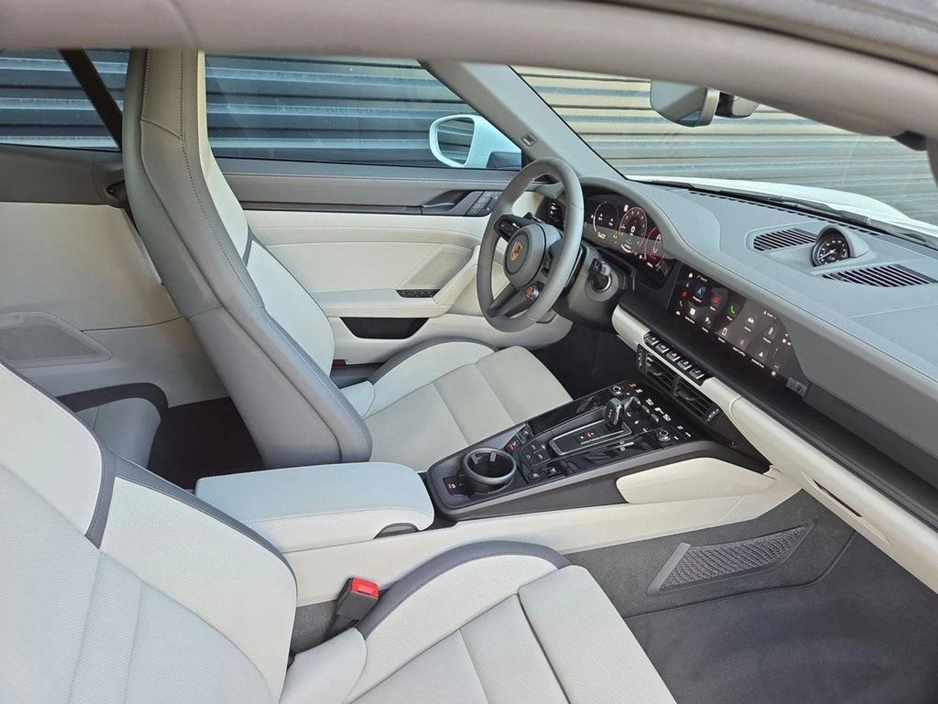 mph017_2436795138_d_Fa_U_Jk_J6dom02_Ucen5_R85_i_LPXM_0ad1ccaec1