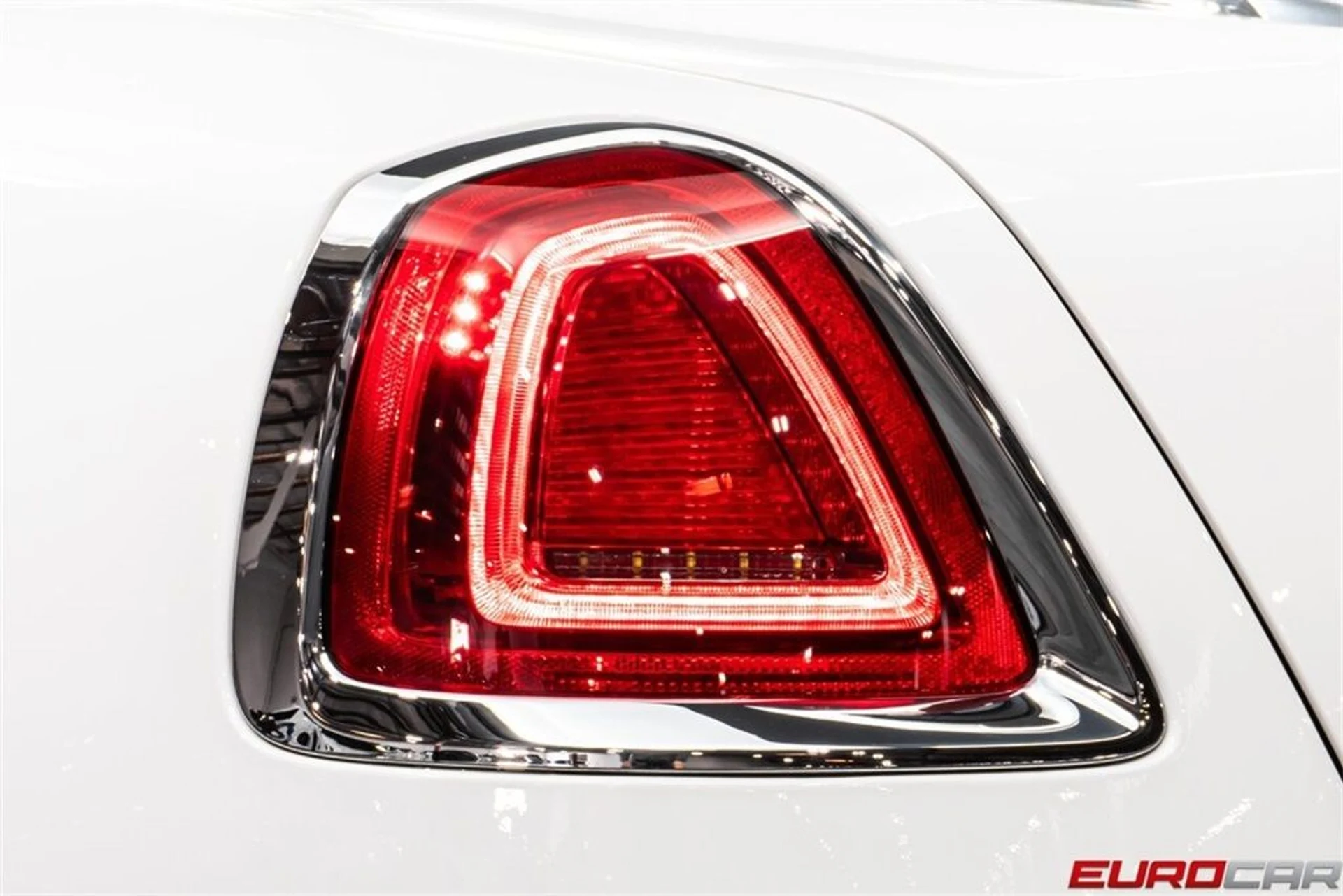 mph017_2437315051_image_18_edf6da91bc