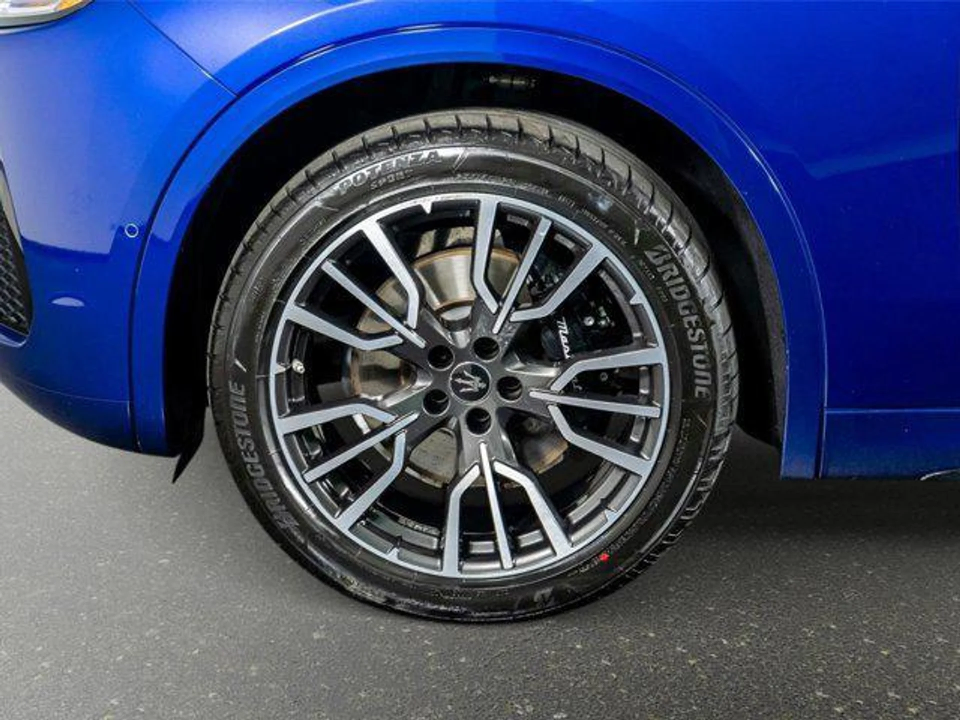 mph017_2440046875_a5_ULM_Uww_Qsb_S_Bs_Q9_J_Ftnsmamq_I_e01430e124