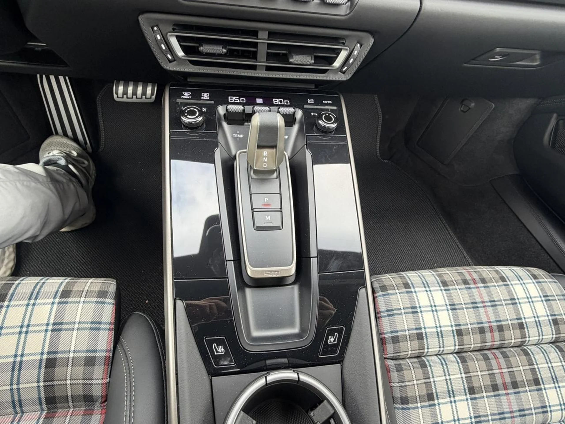 mph017_244075053_d874faf041502245e088e612c9b1ddbb_5199899677