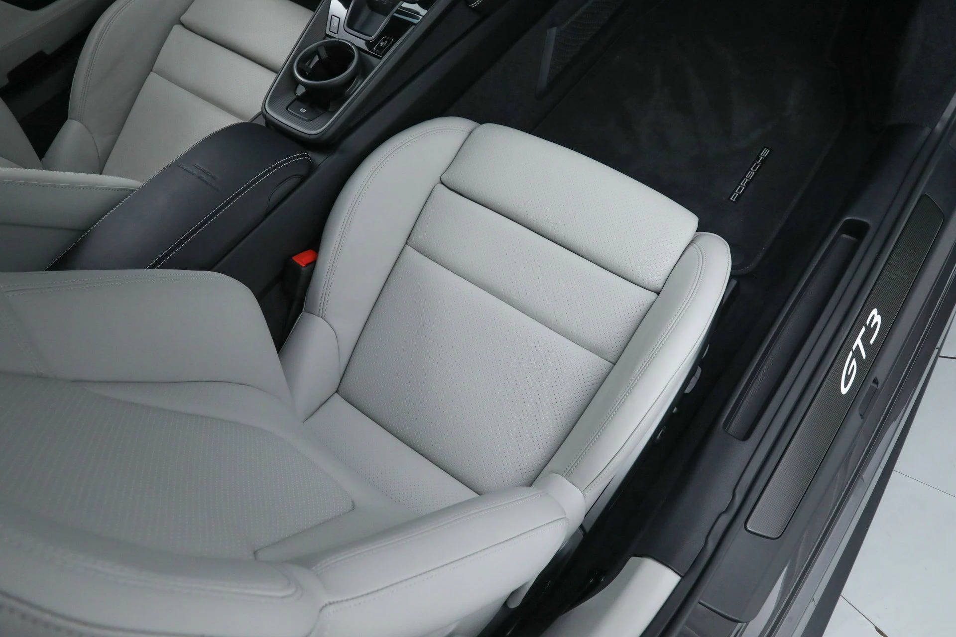 mph017_2440822359_73a014afb205a09cc9288e60b9ebd89d_5fc60afb1c