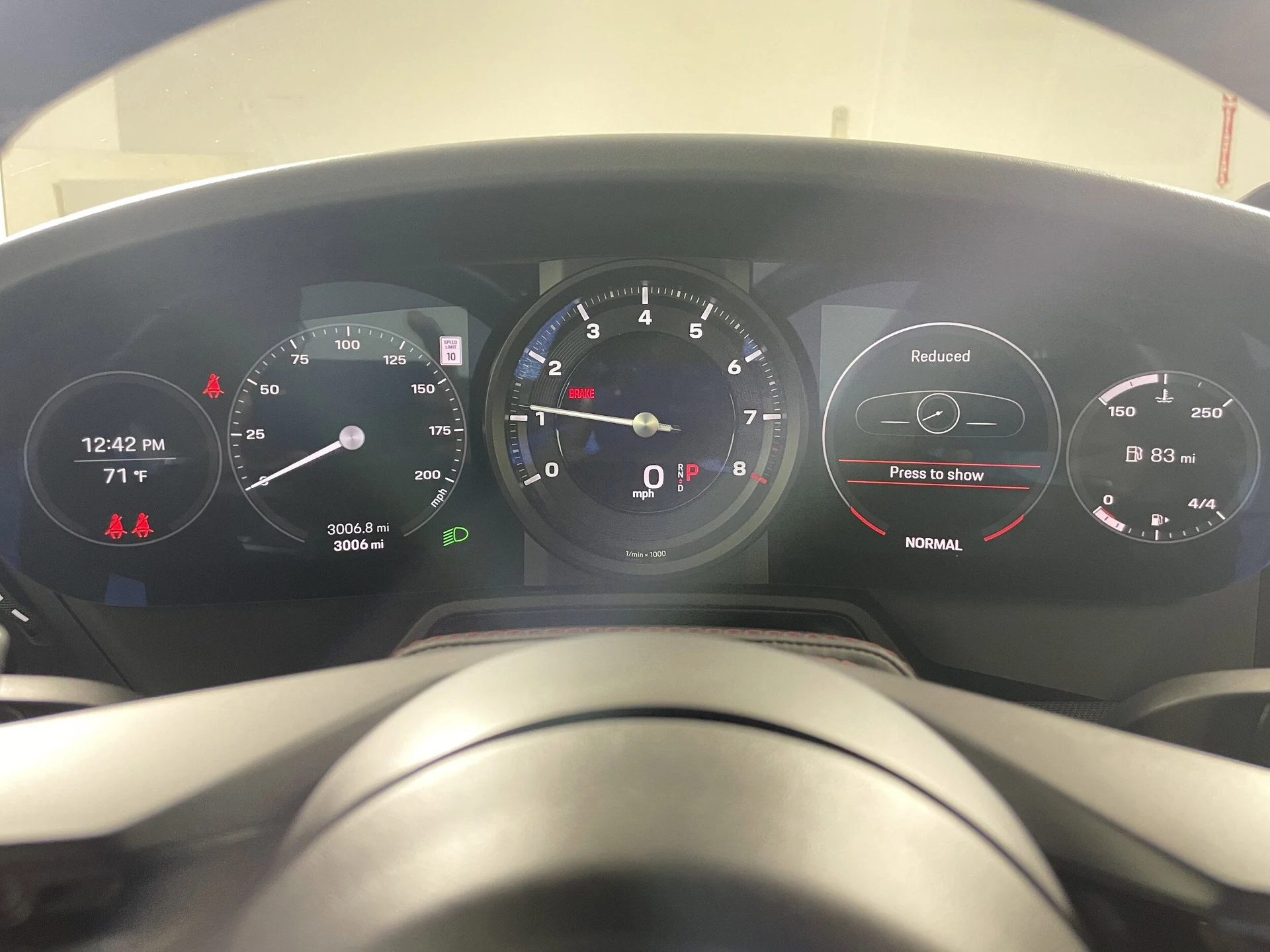 mph017_2444078942_8556ef6a48ac19e7078e3b3830b9d5d7x_baffb9dfb9