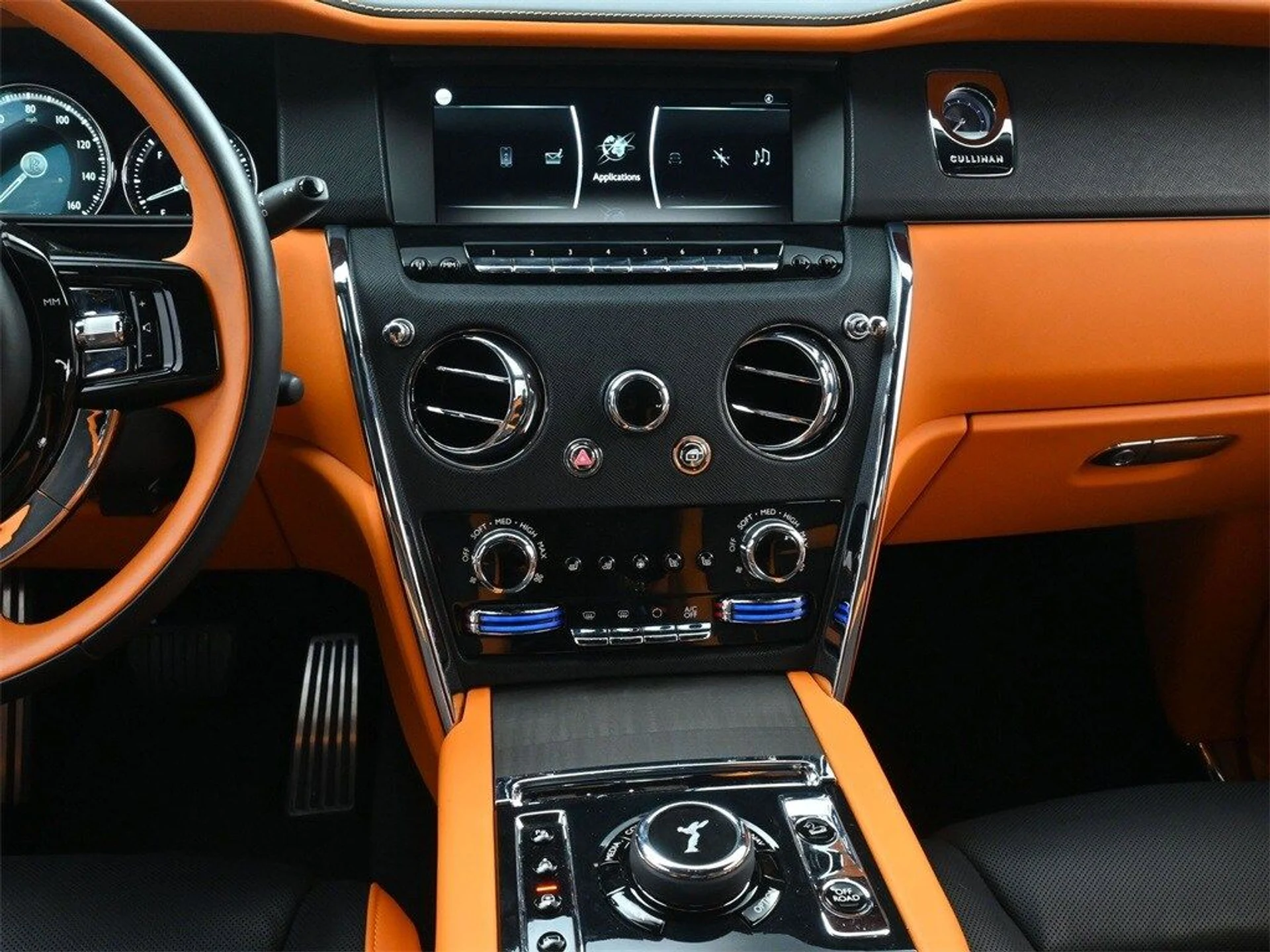 mph017_2444582591_dbd4a8fc9b7e3c1b196a67192e574f16x_00fd655fe2