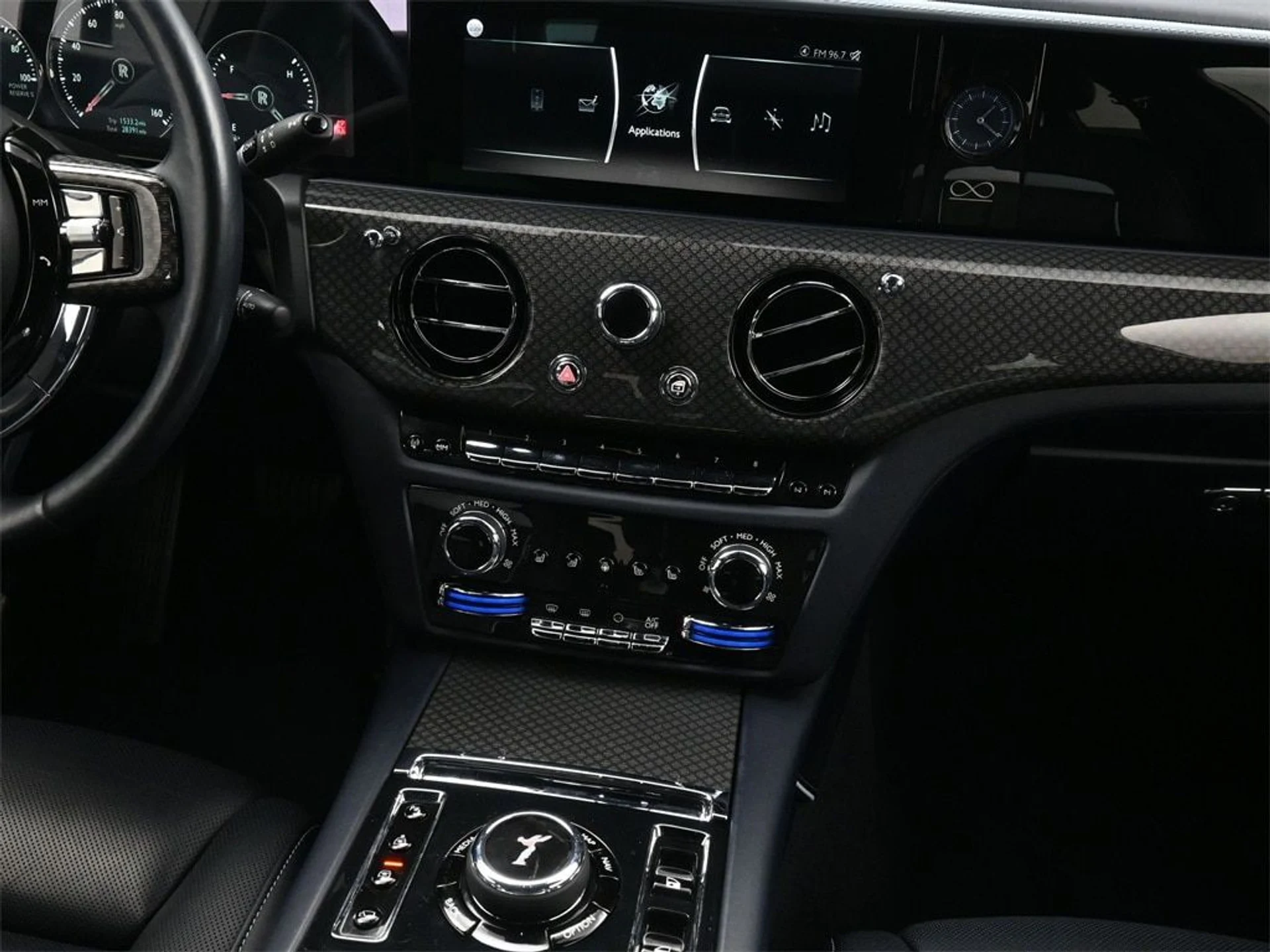 mph017_2449038715_67b68d714e3850c5e8f485a93aa67be6x_c7f83babbe