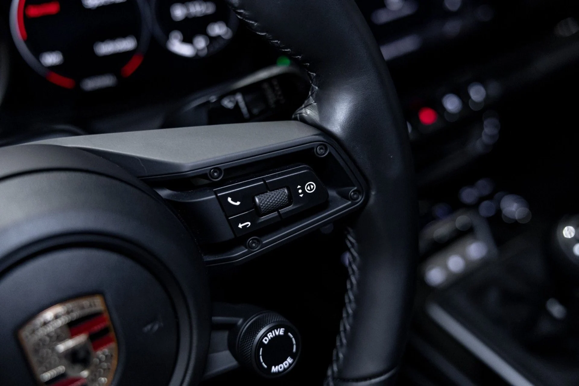 mph017_2451207326_y_Q_6953550819