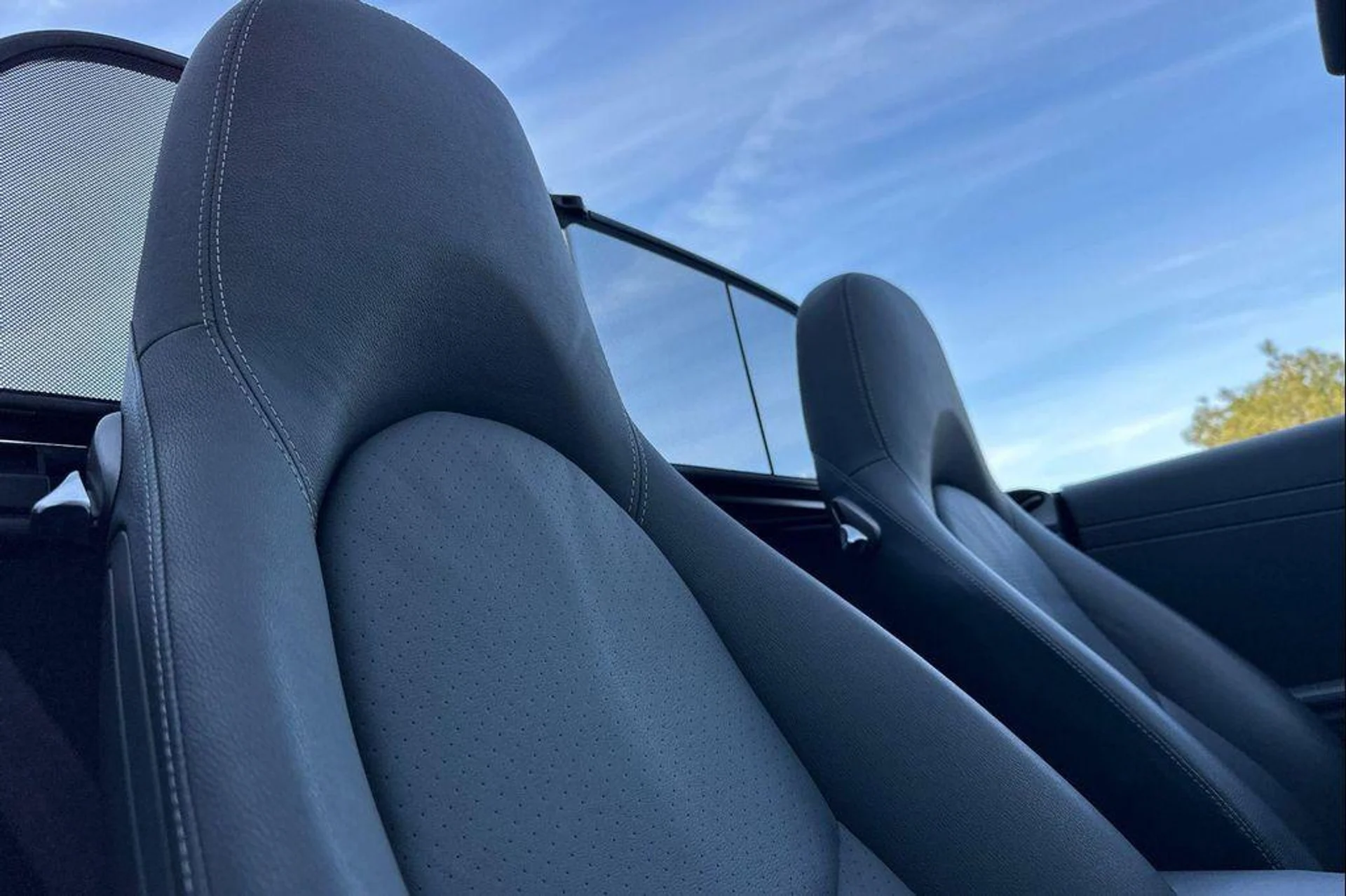 mph017_2457254134_O87_Hzi1a_Z_Akq_Mg_Bt_A8e501m_A_IY_003439f82c