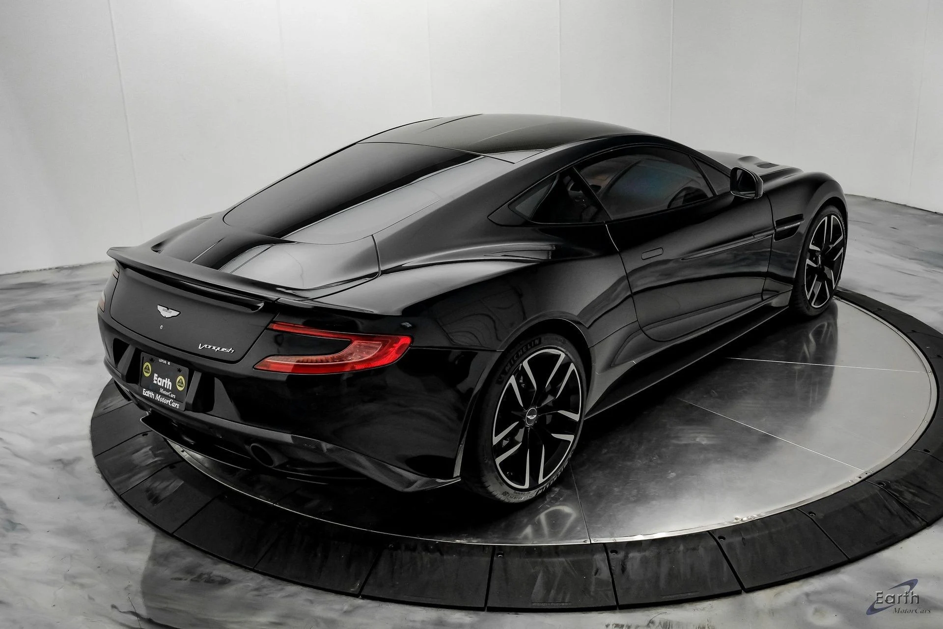 mph017_2460390685_b24a2257dd0426adbb66a5e7c5f7833bx_201b44eb3a