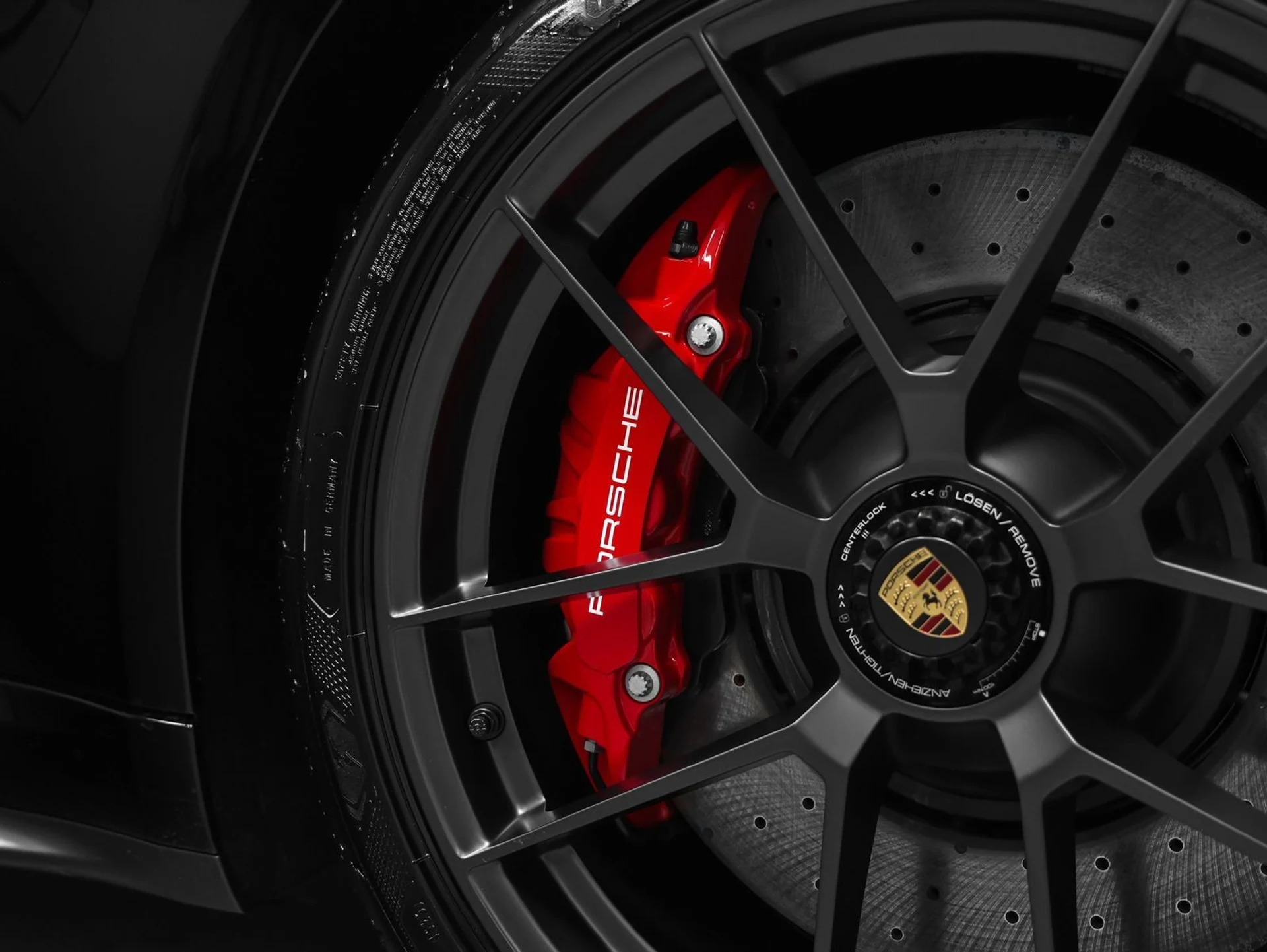 mph017_2463347684_18_1416f82277