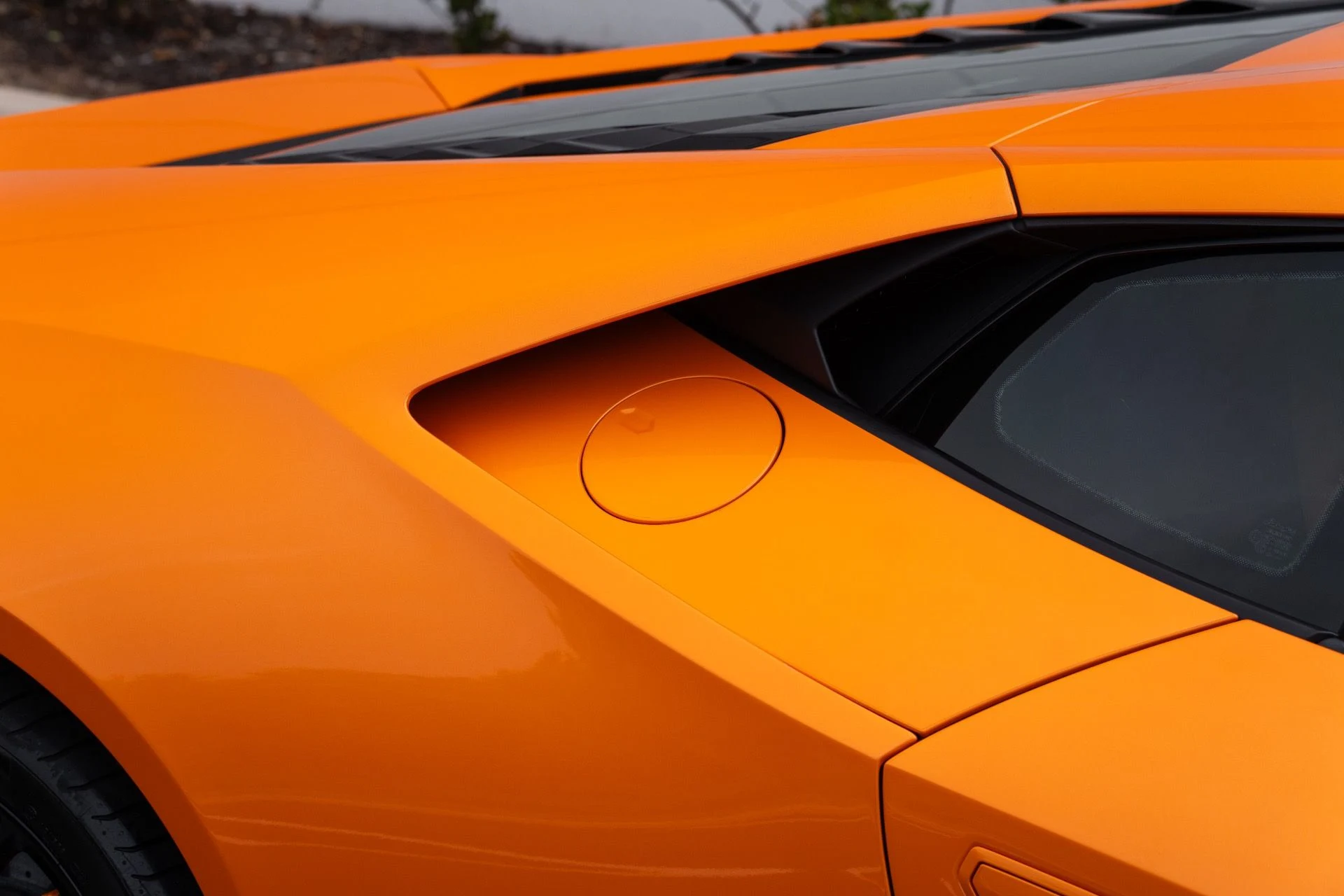 mph017_2467562872_Used_2016_Lamborghini_Huracan_LP_610_4_1780109643_9a5cc23a39