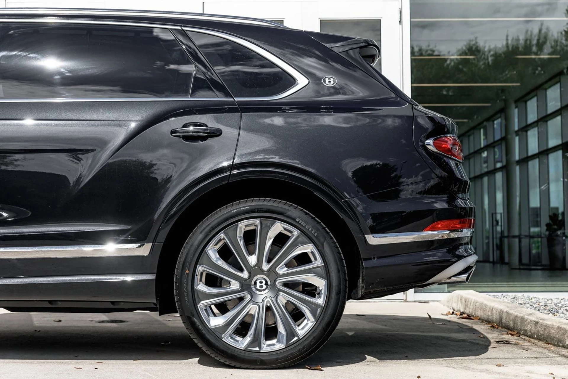 mph017_2468205370_87d371e3608a0496e4a6e936a49ccd63x_39eceab3e7